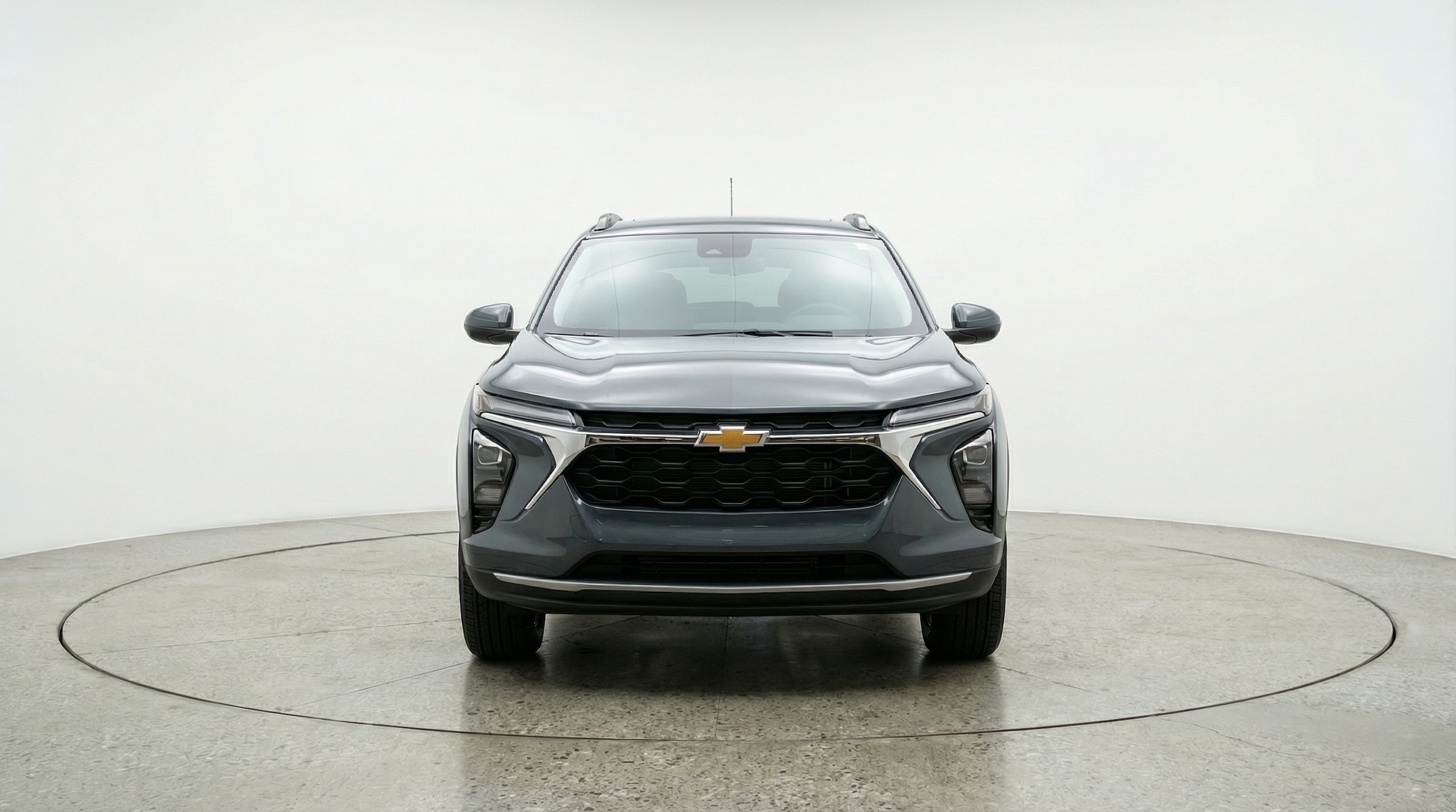 Thumbnail: 2025 Chevrolet Trax - 2