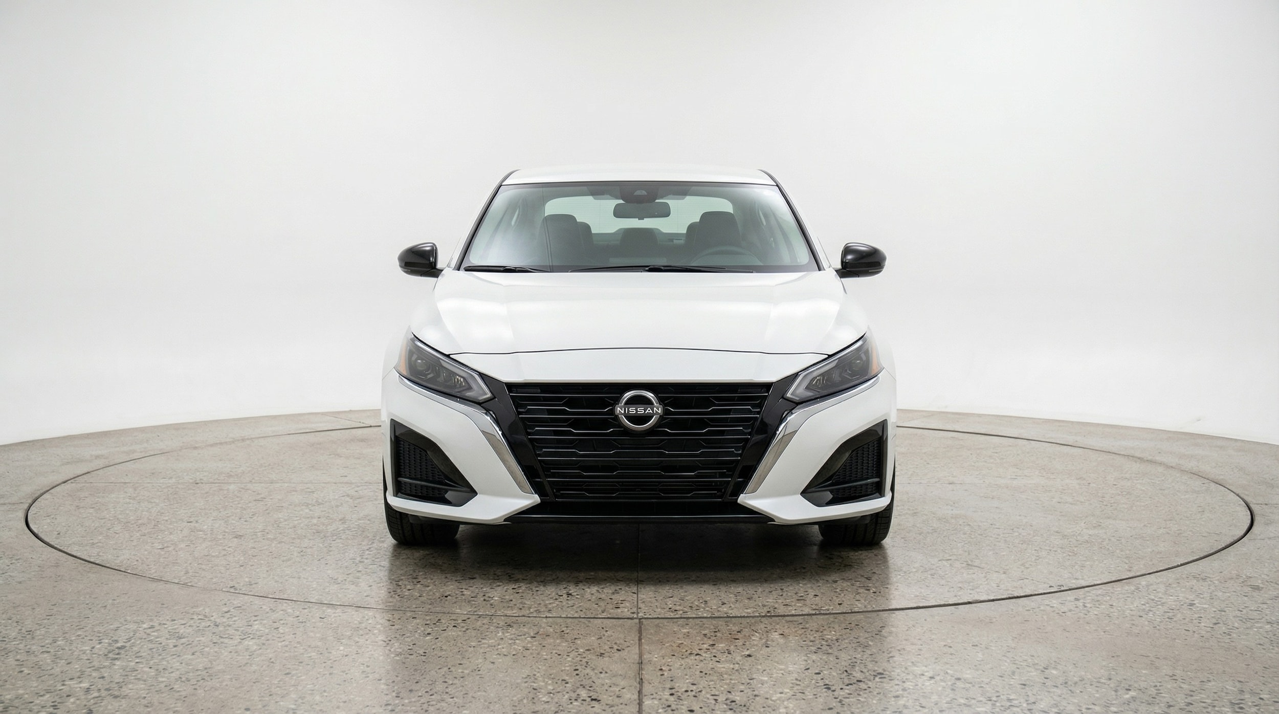 Thumbnail: 2025 Nissan Altima - 2