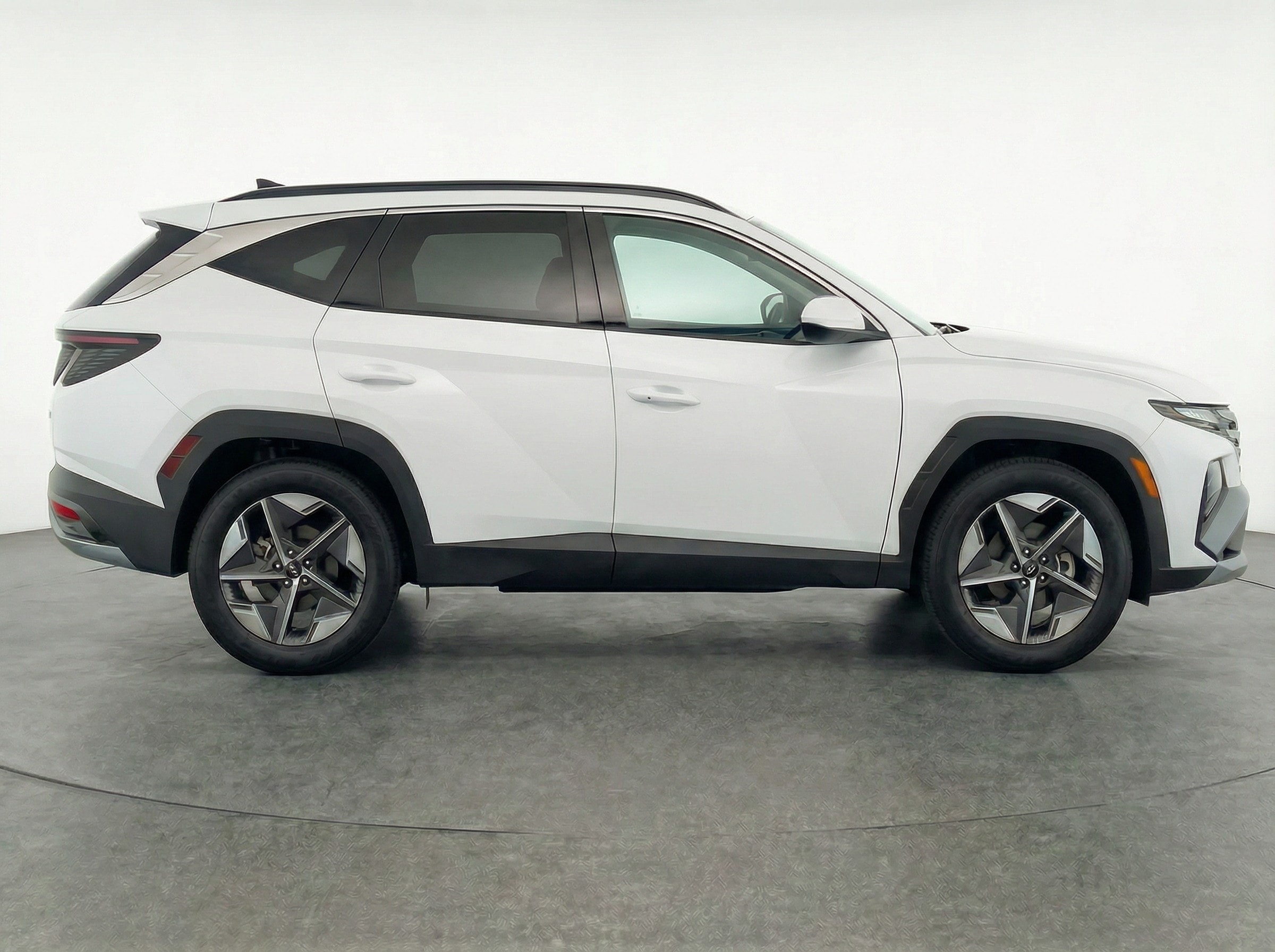 Thumbnail: 2025 Hyundai Tucson - 8