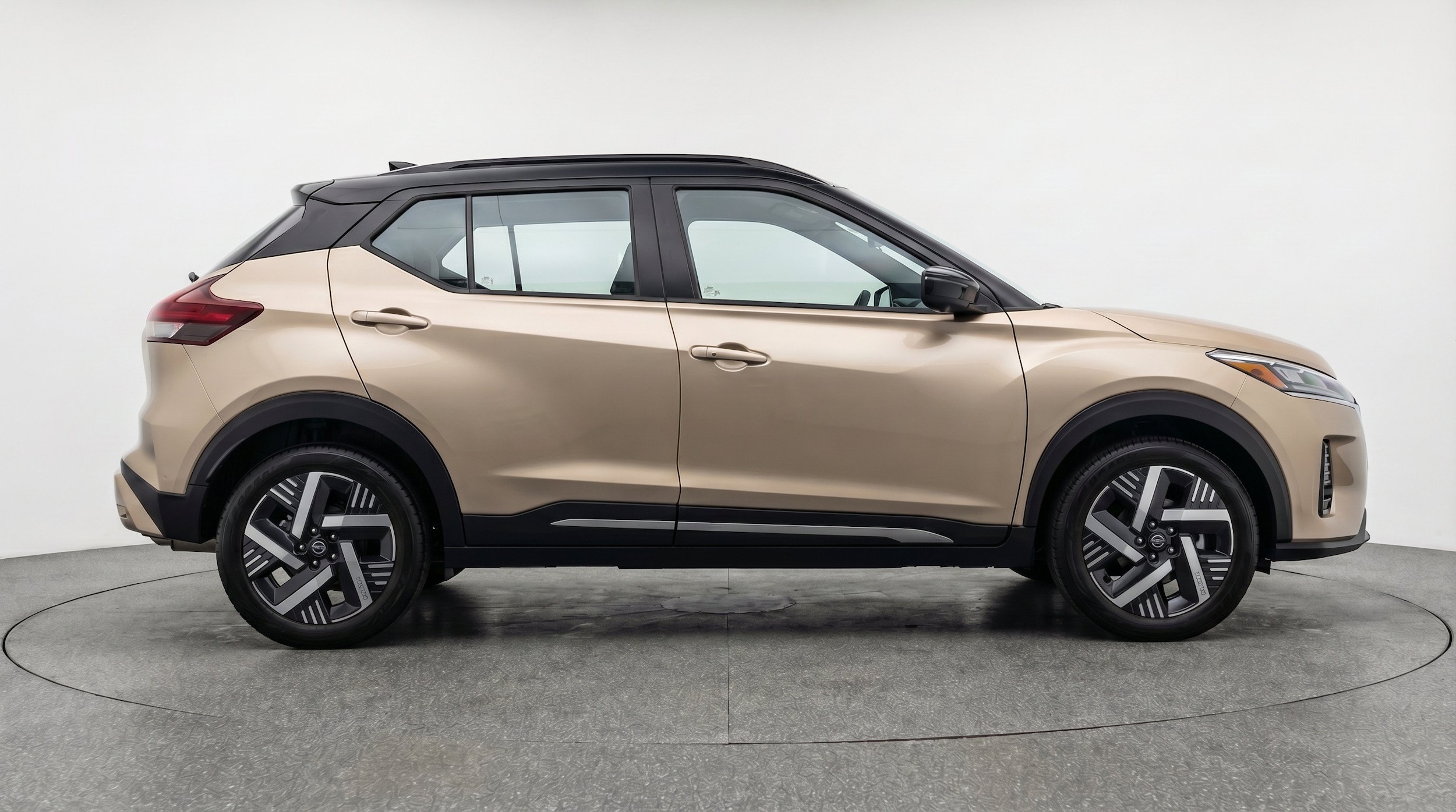 Thumbnail: 2026 Nissan Kicks - 11