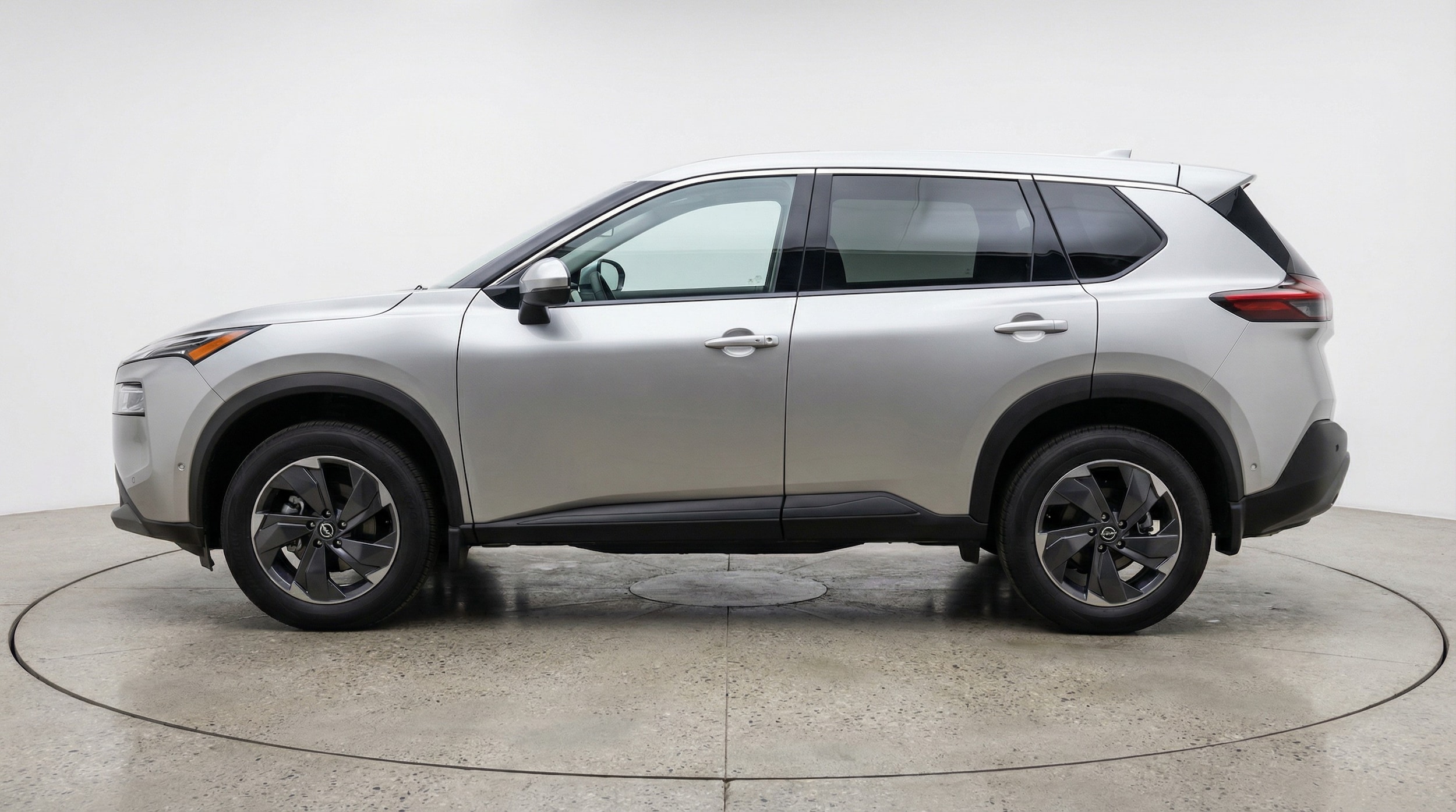 Thumbnail: 2025 Nissan Rogue - 4