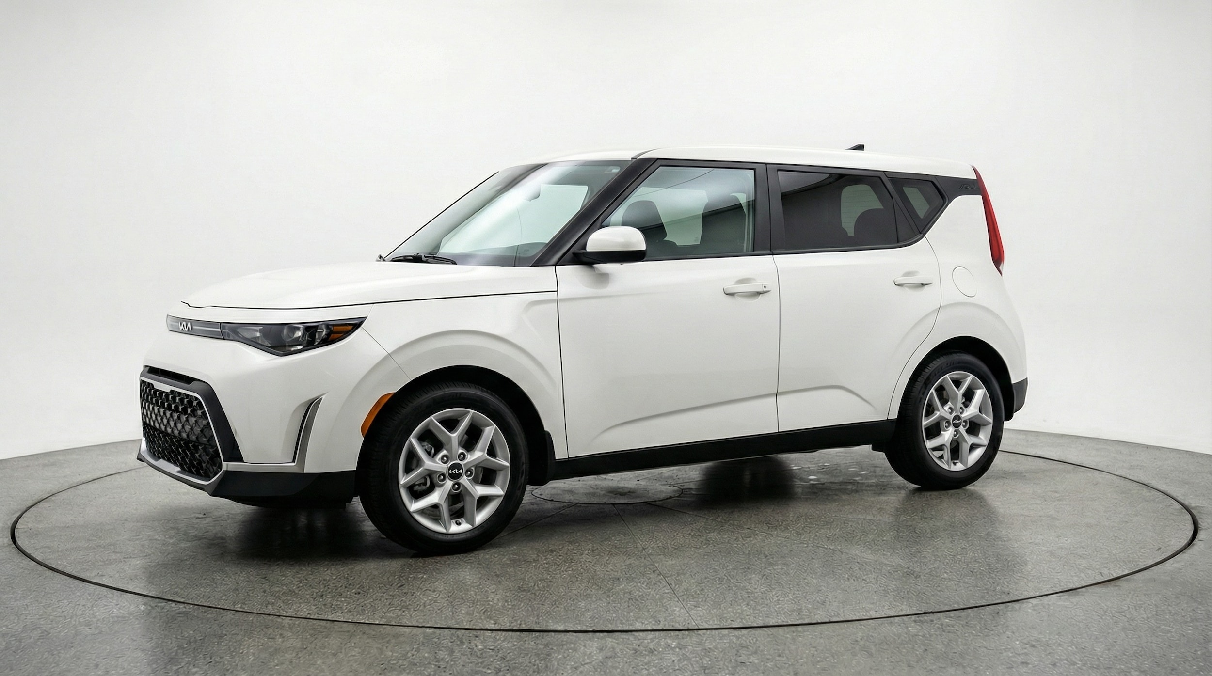 Thumbnail: 2025 Kia Soul - 3