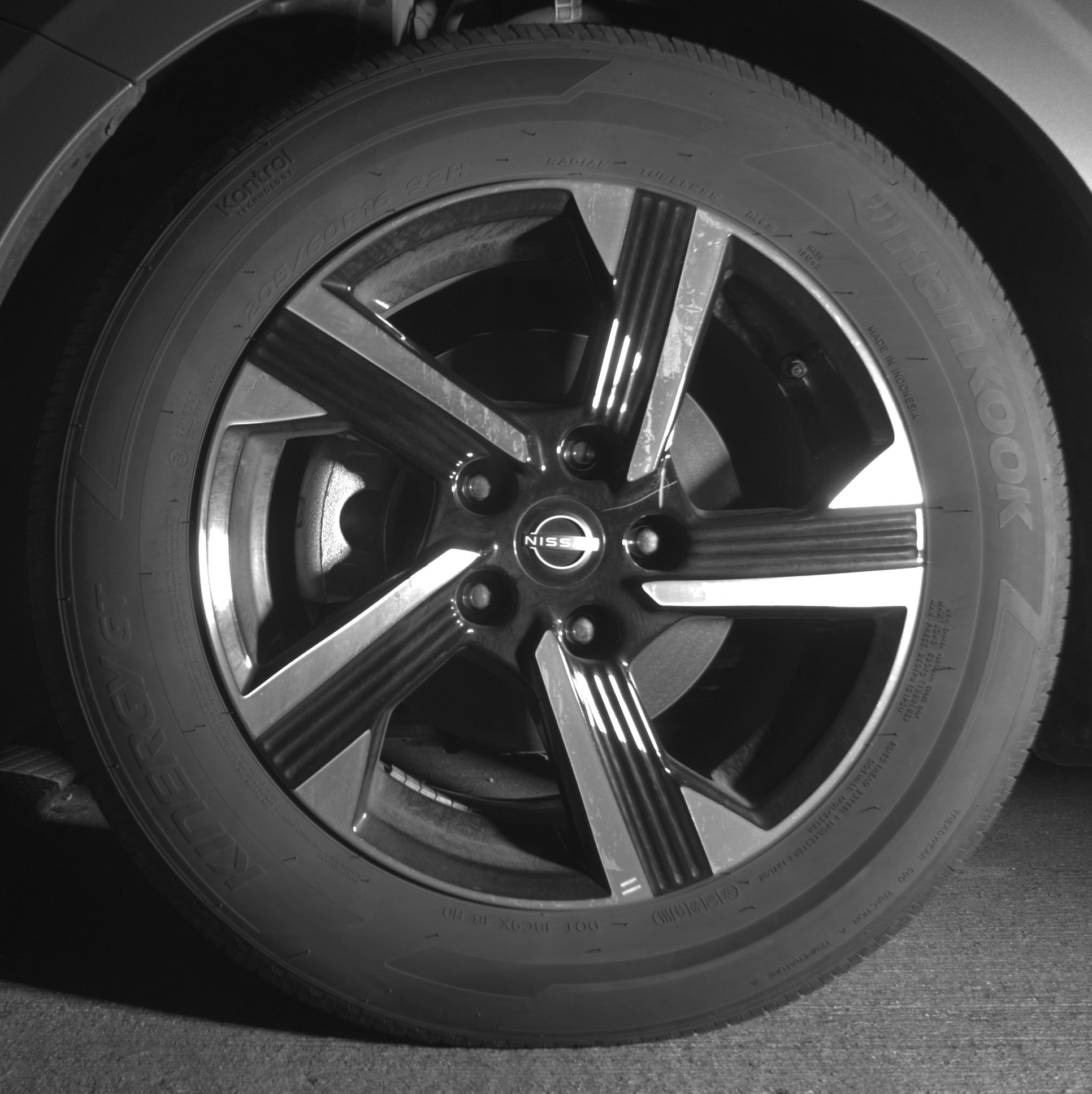 Thumbnail: 2025 Nissan Sentra - 9