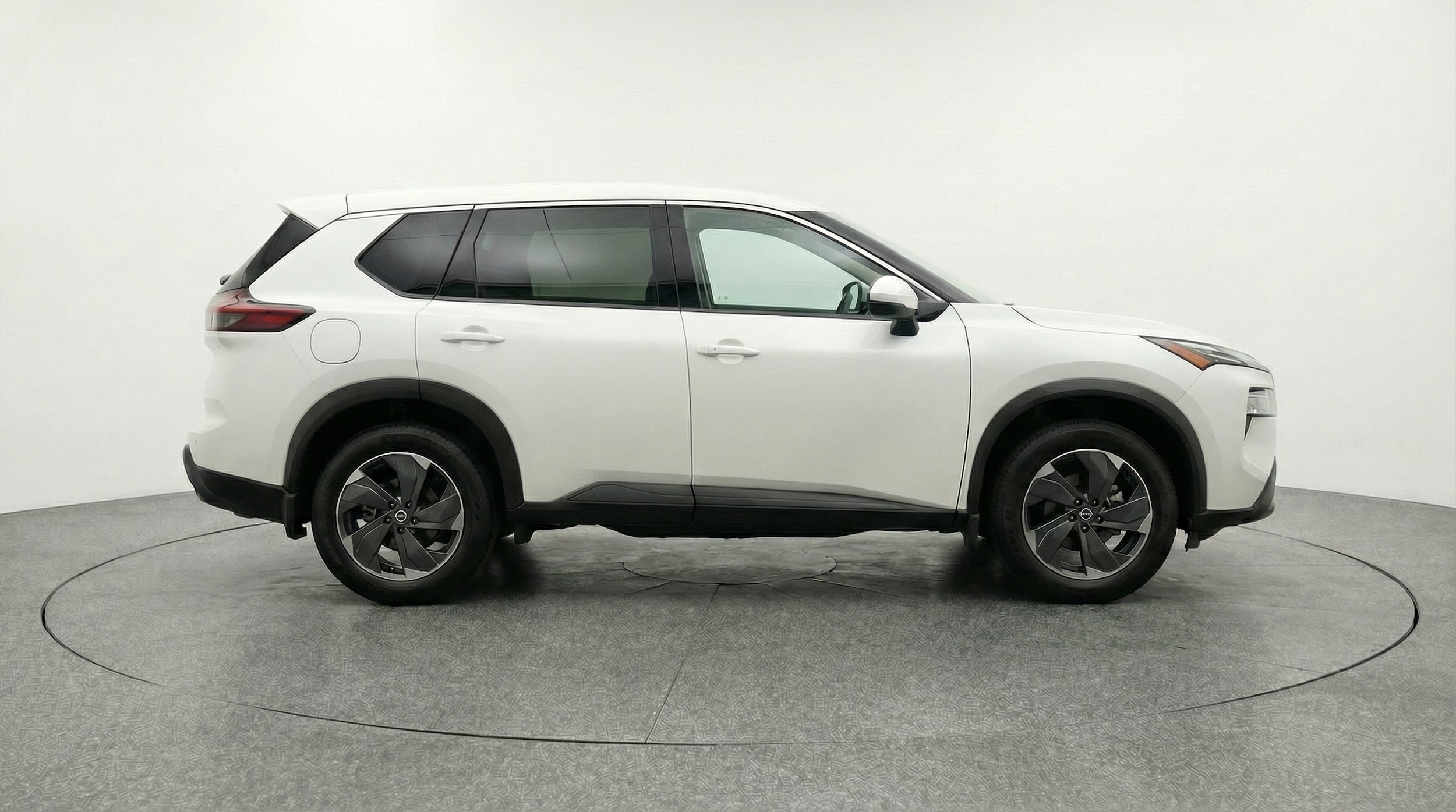 Thumbnail: 2025 Nissan Rogue - 8