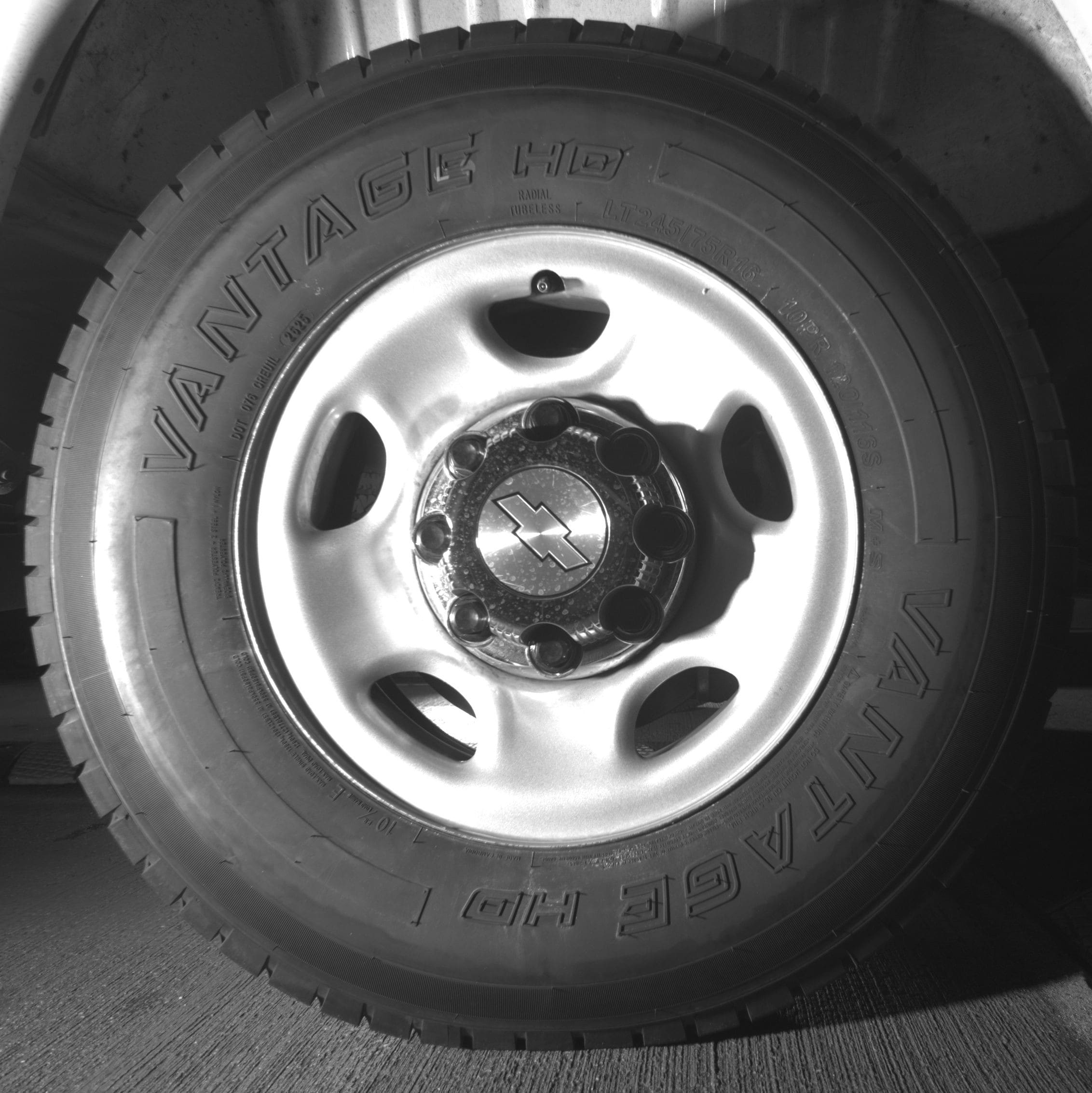 Thumbnail: 2025 Chevrolet Express - 12