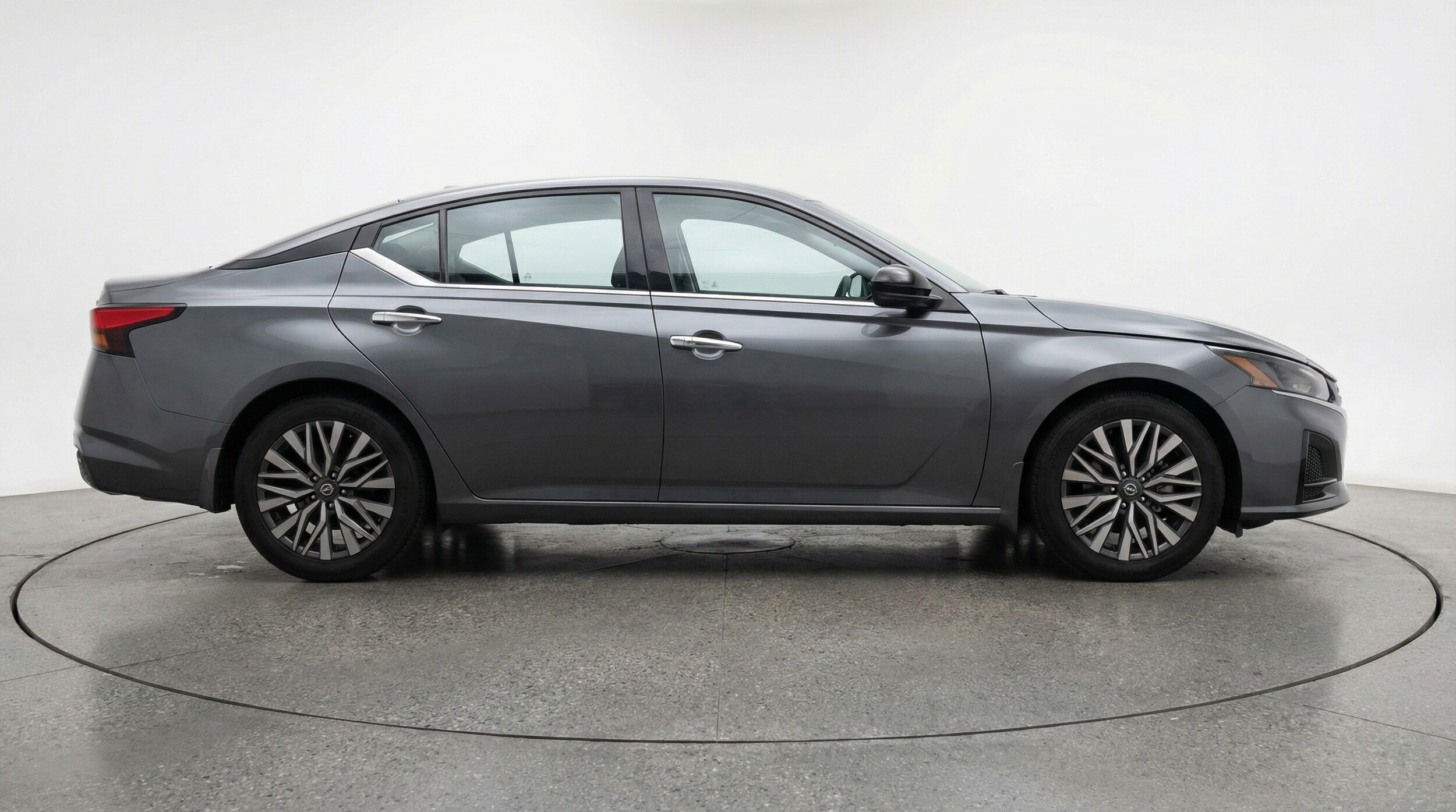 Thumbnail: 2025 Nissan Altima - 8