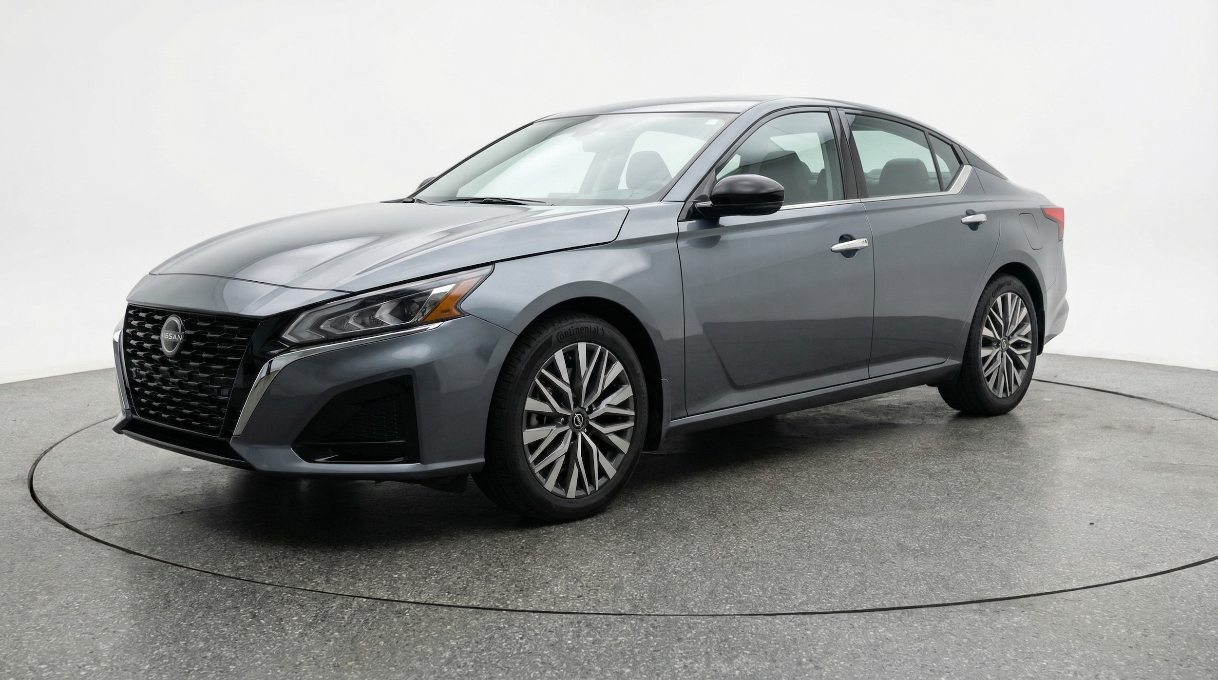 Thumbnail: 2025 Nissan Altima - 3