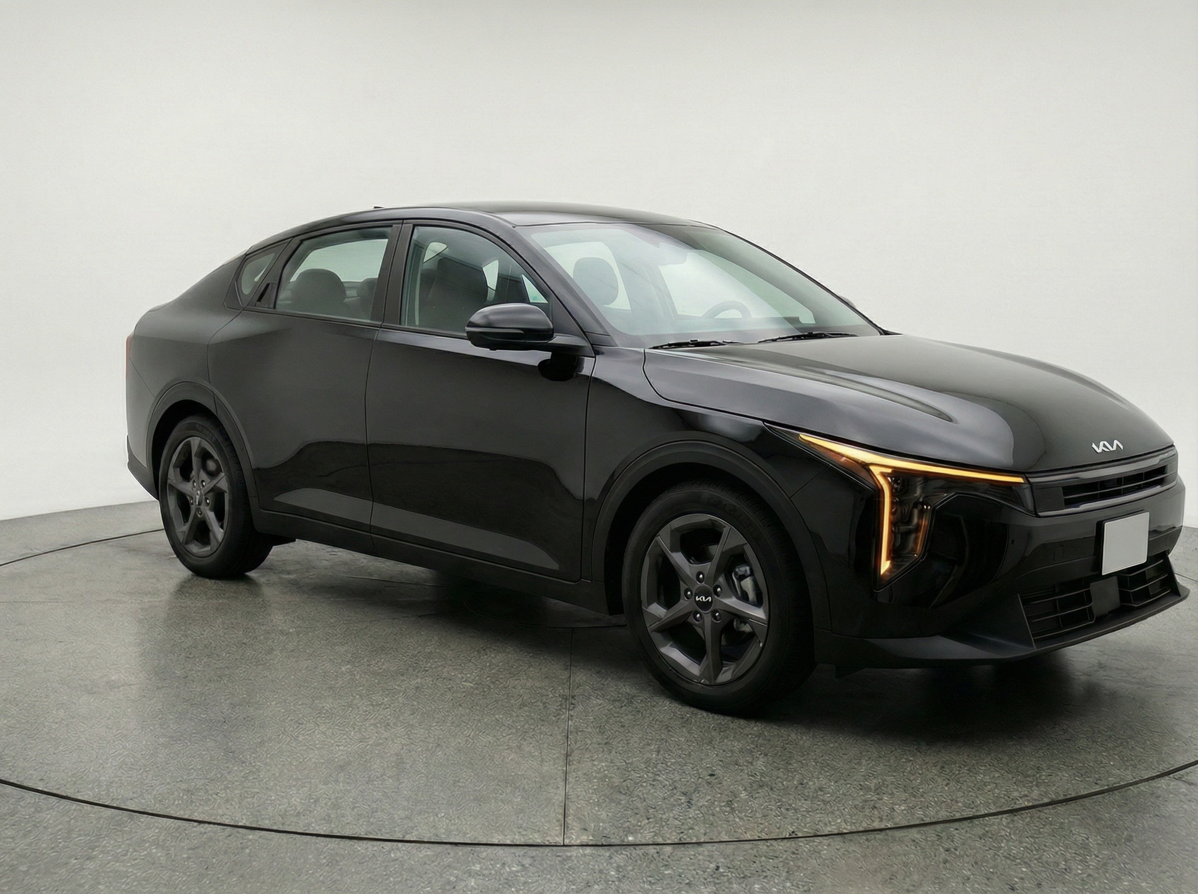 Thumbnail: 2025 Kia K4 - 1