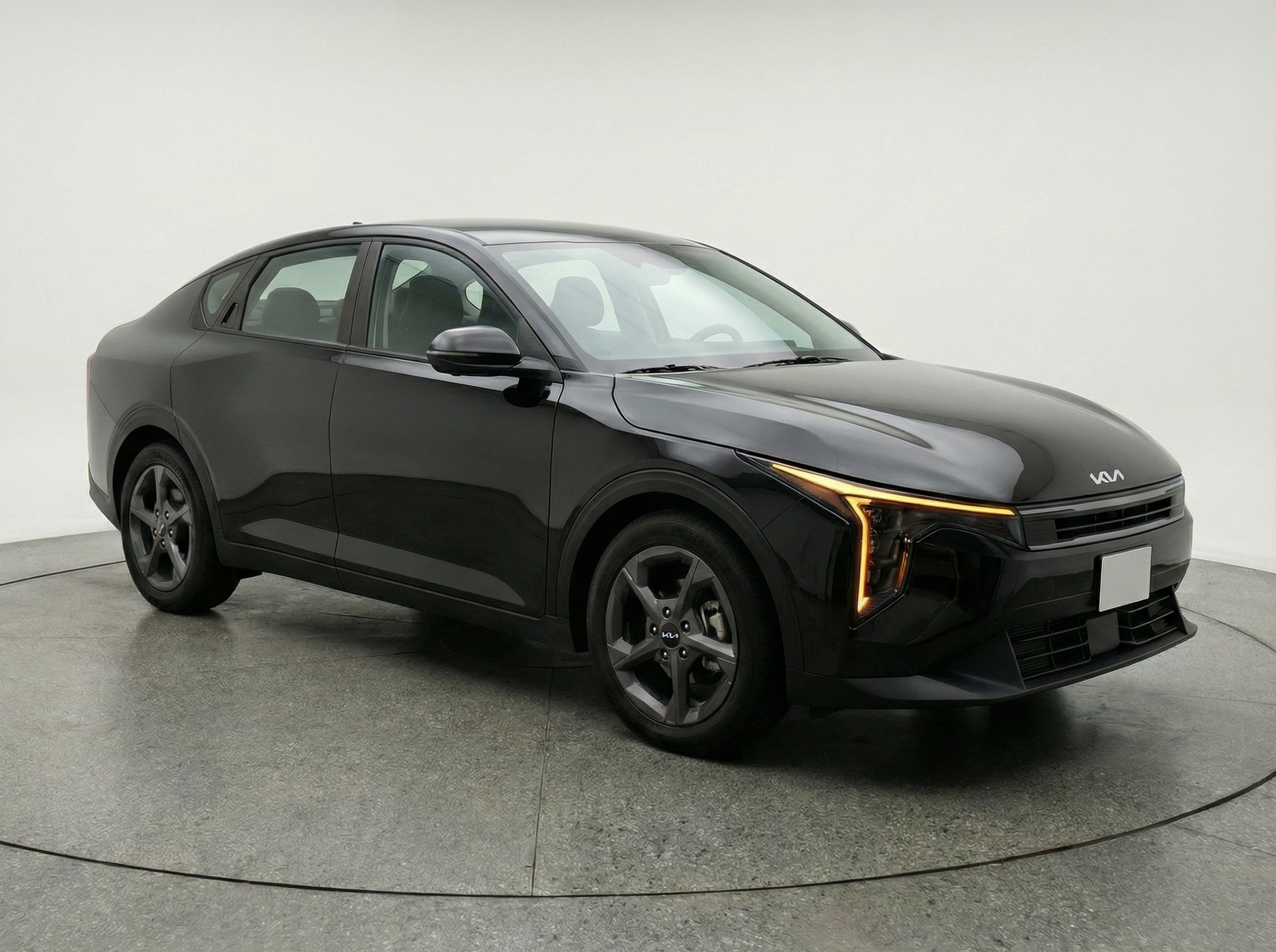 Thumbnail: 2025 Kia K4 - 1