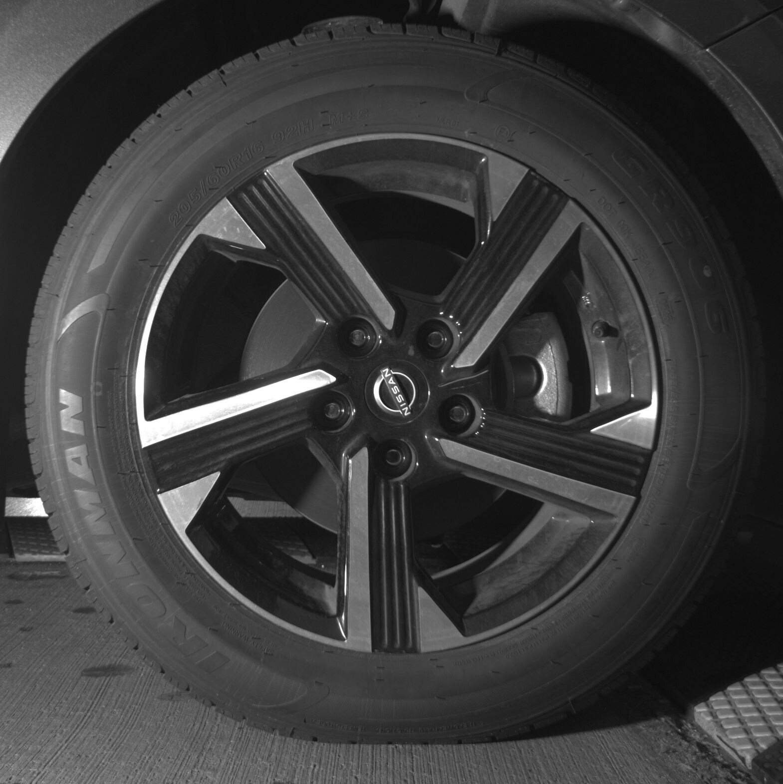 Thumbnail: 2025 Nissan Sentra - 10