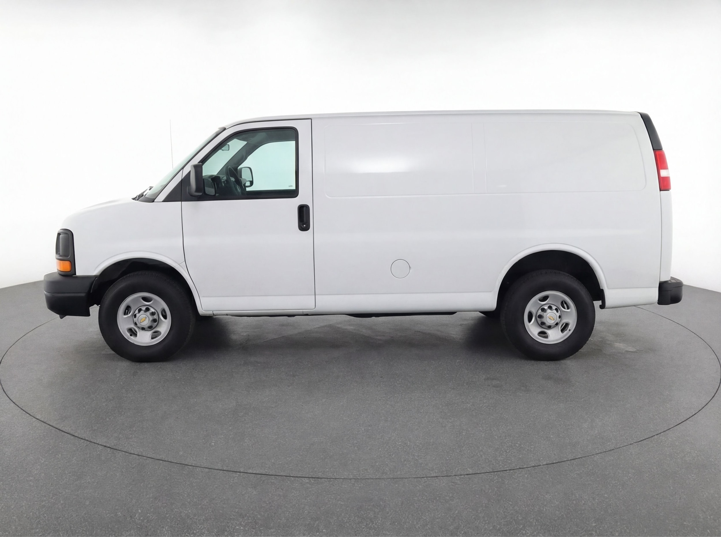 Thumbnail: 2025 Chevrolet Express - 4