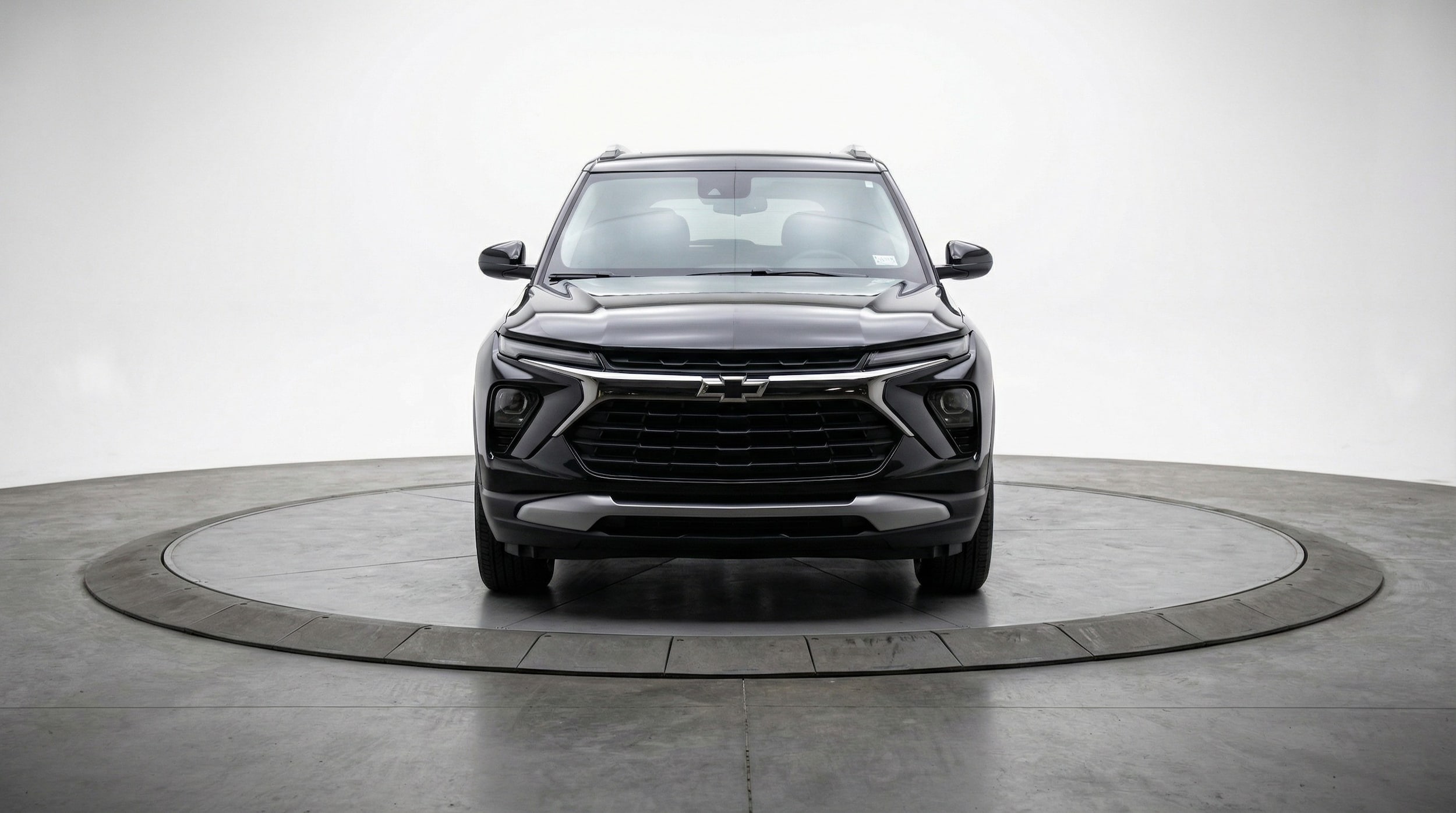 Thumbnail: 2025 Chevrolet TrailBlazer - 2