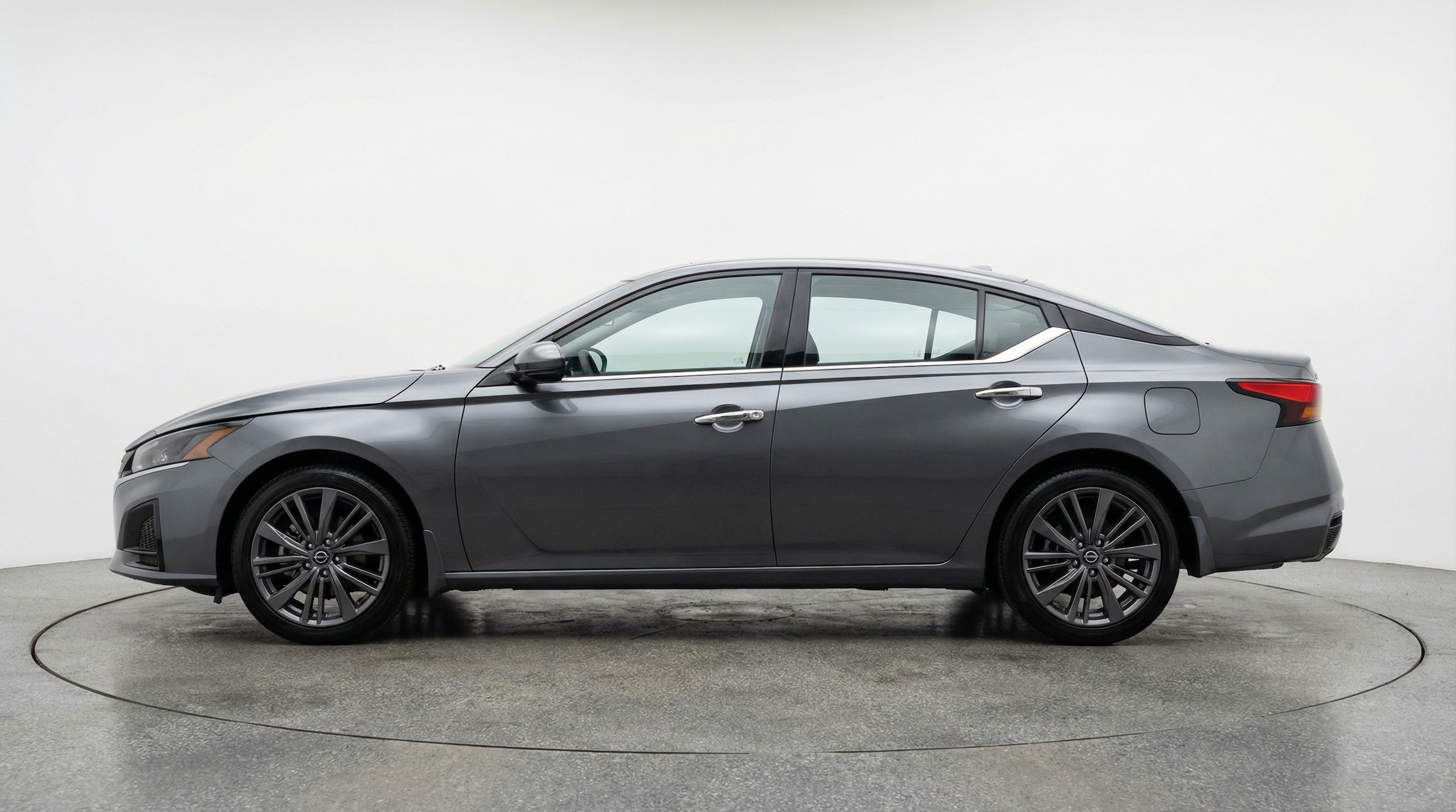 Thumbnail: 2025 Nissan Altima - 4