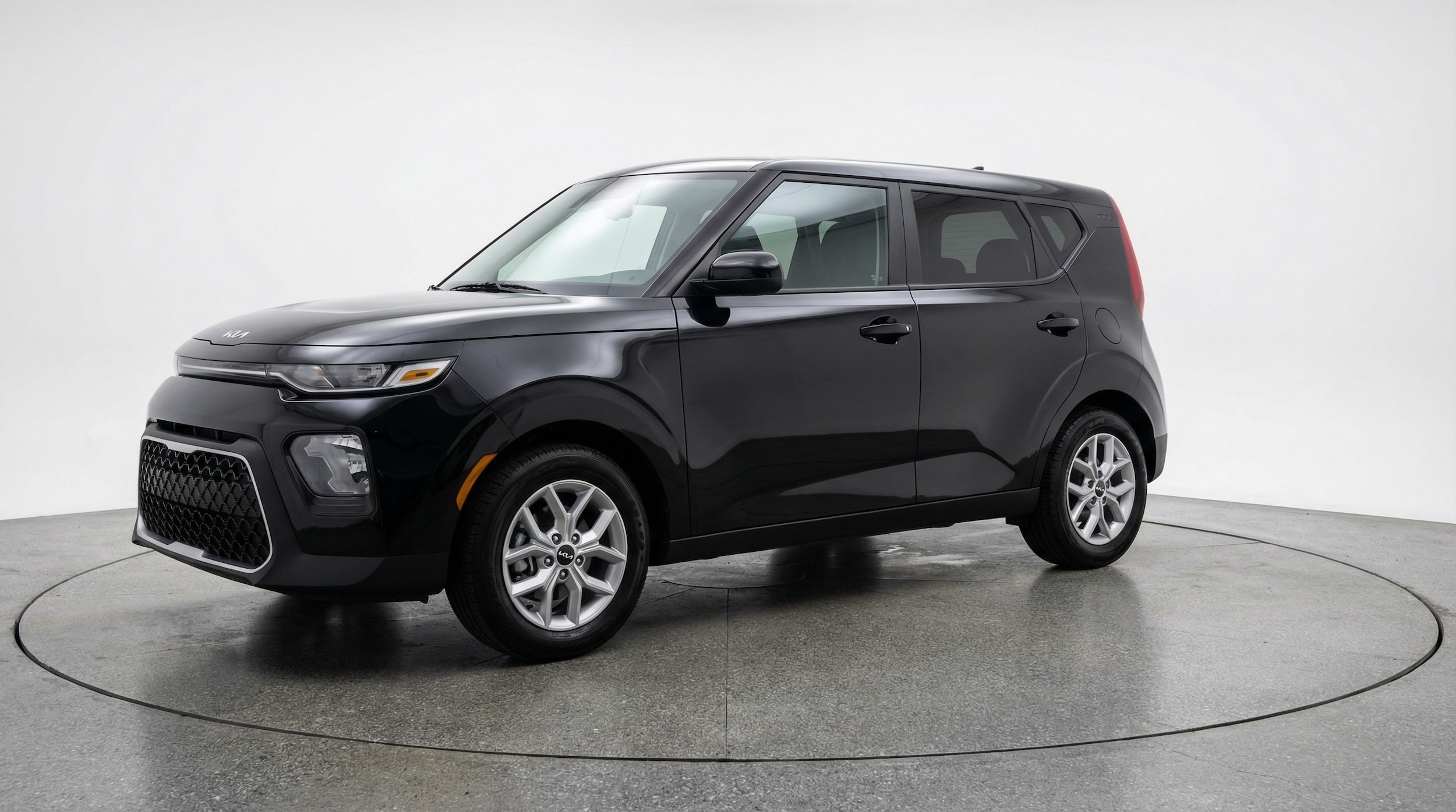 Thumbnail: 2025 Kia Soul - 3