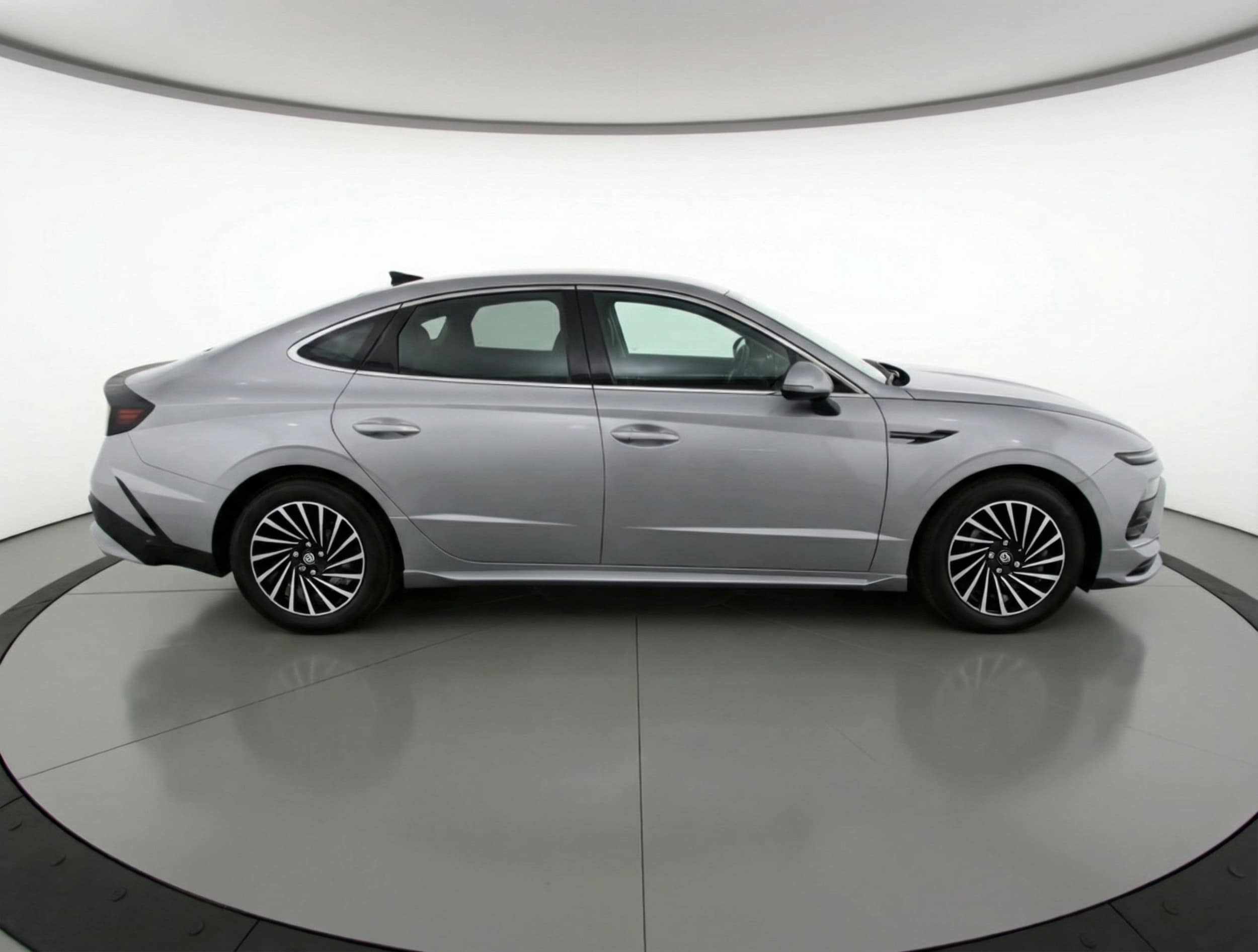 Thumbnail: 2025 Hyundai Sonata - 8