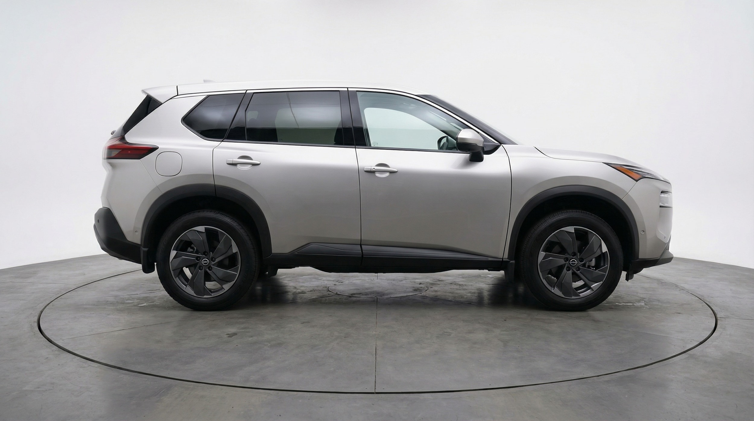 Thumbnail: 2025 Nissan Rogue - 8