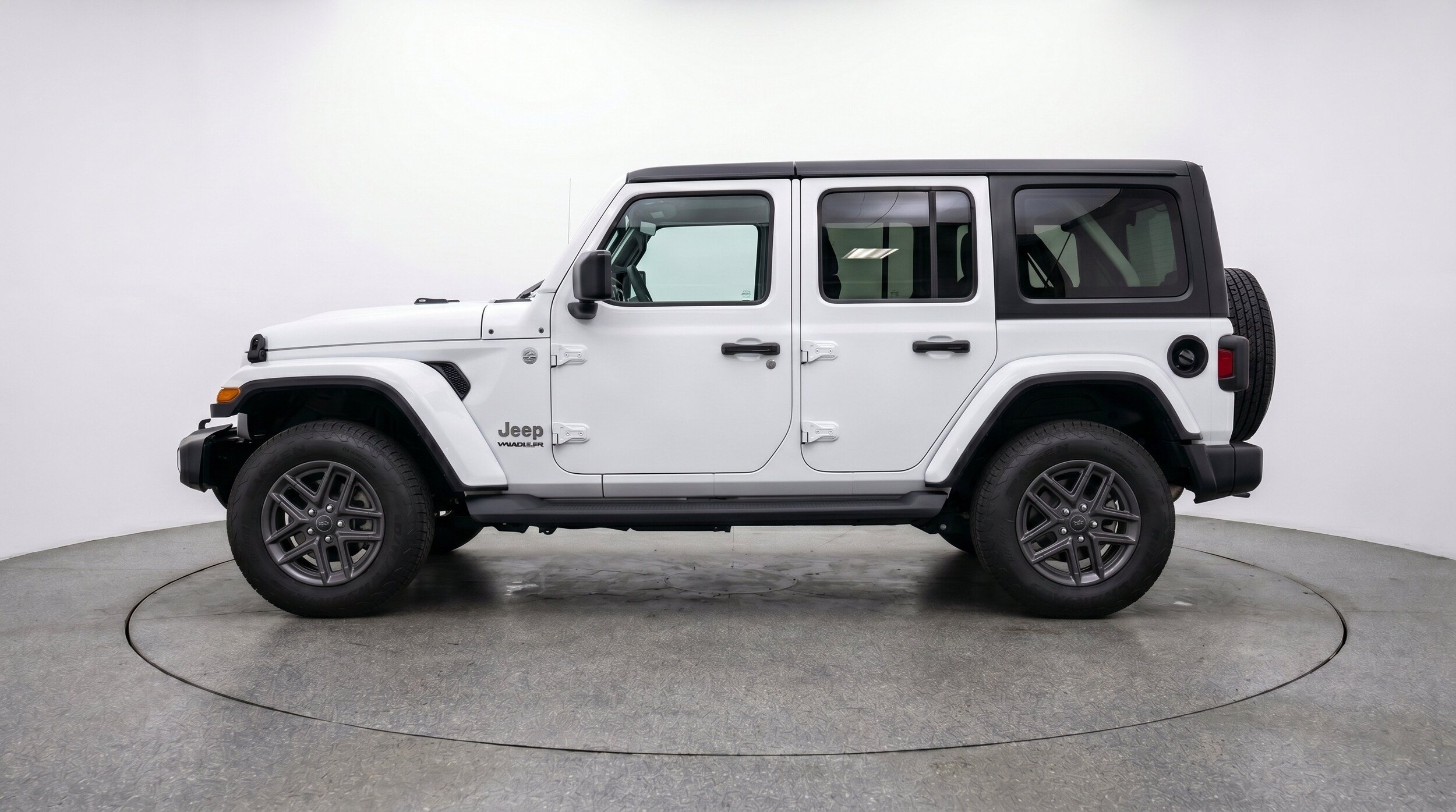 Thumbnail: 2025 Jeep Wrangler - 5