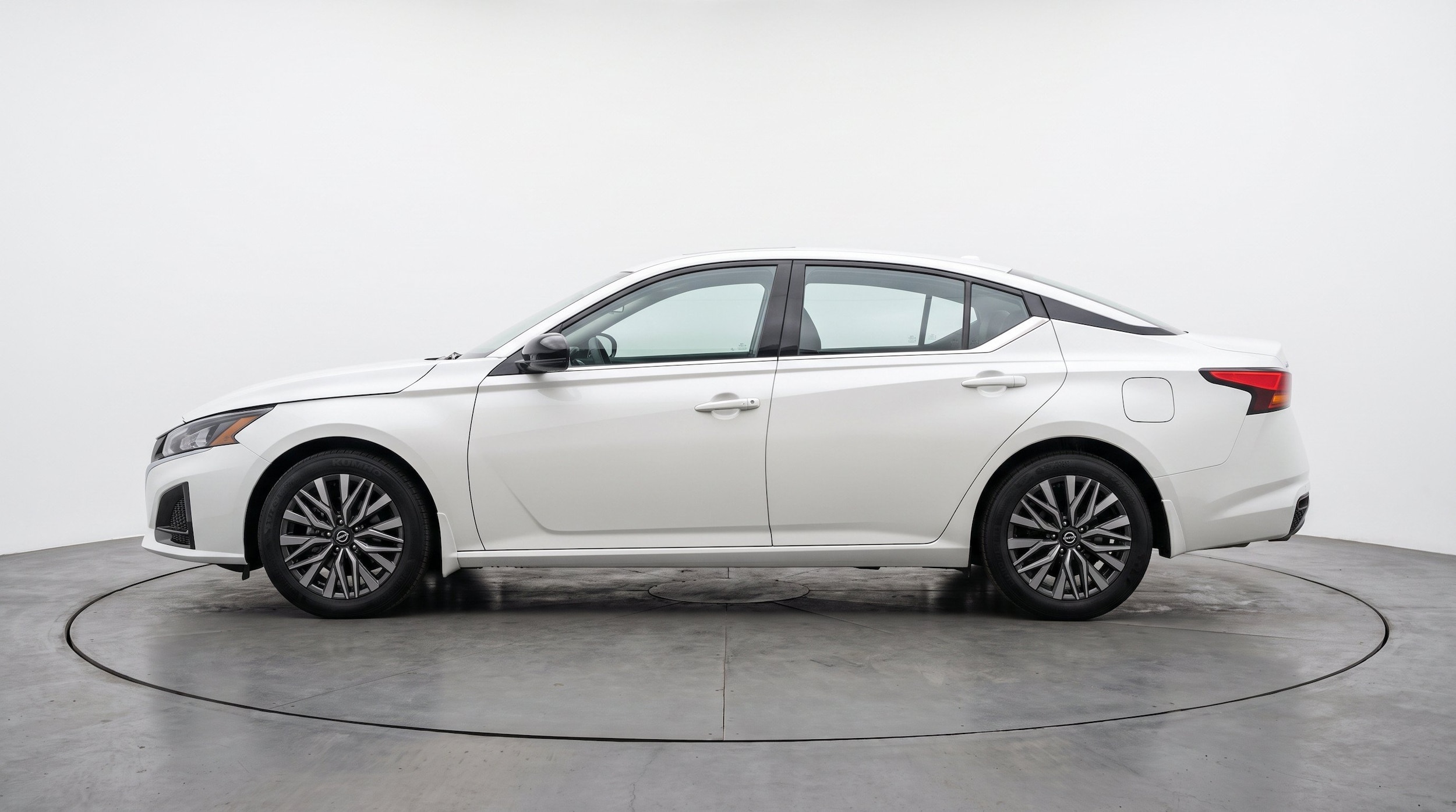 Thumbnail: 2026 Nissan Altima - 5