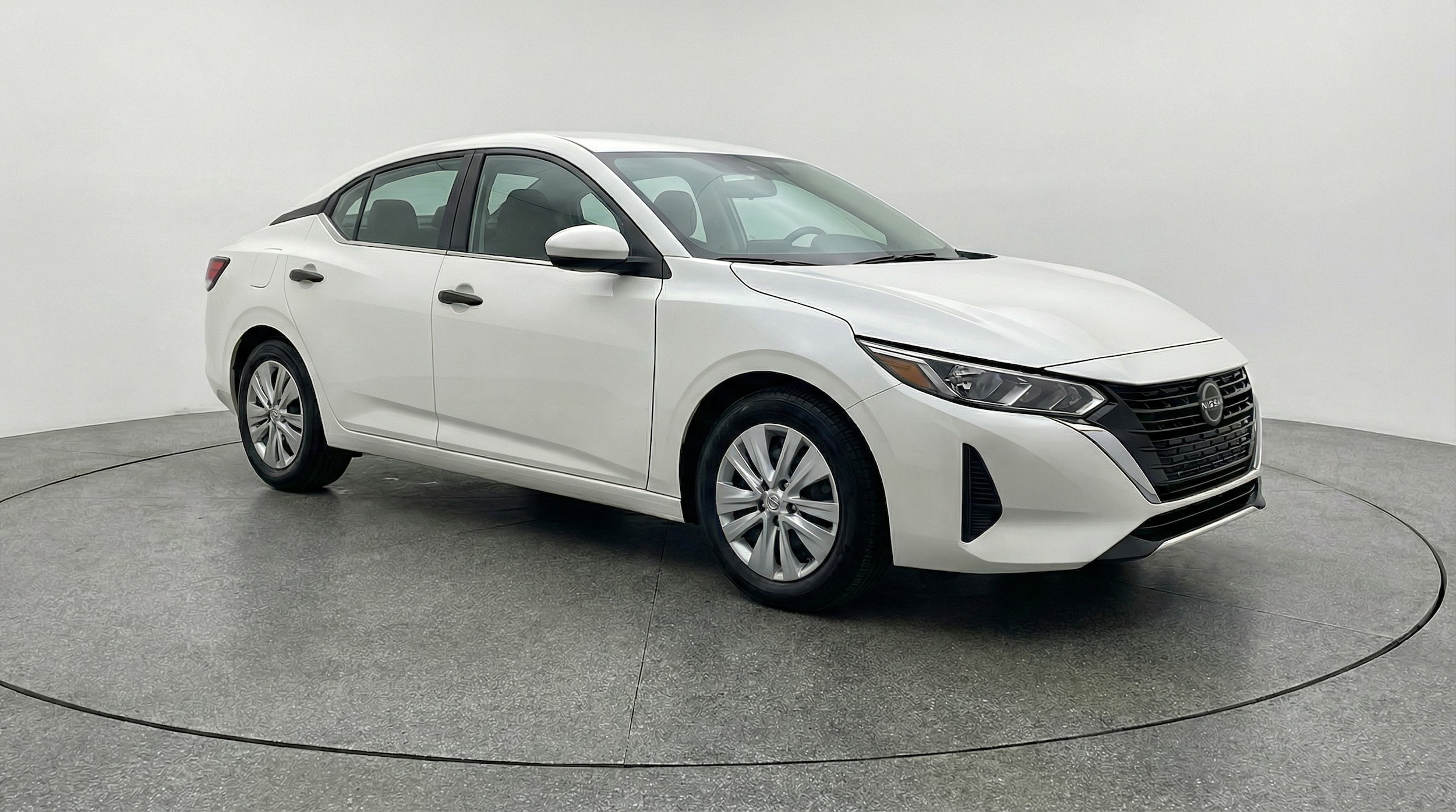 Thumbnail: 2025 Nissan Sentra - 1