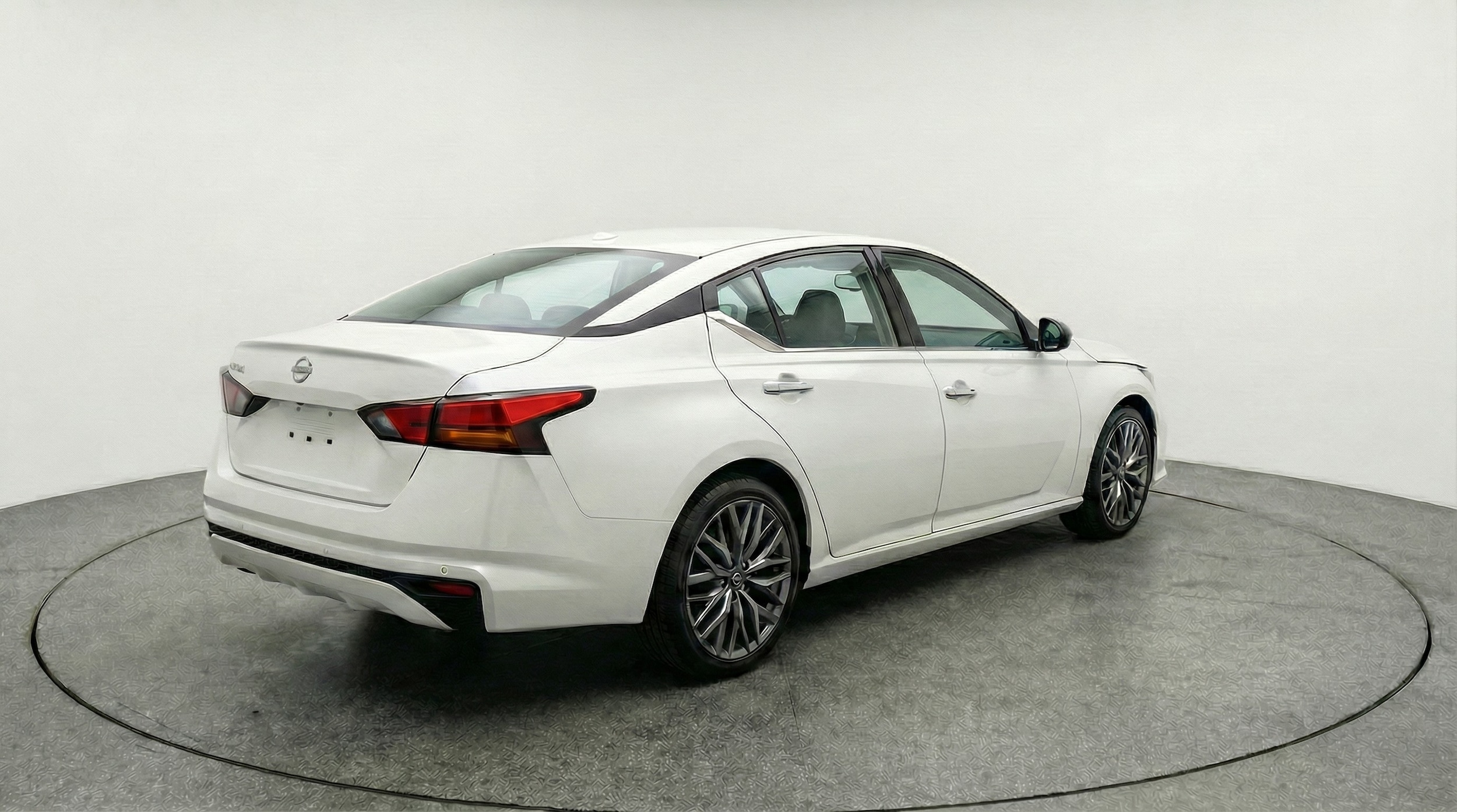 Thumbnail: 2025 Nissan Altima - 7