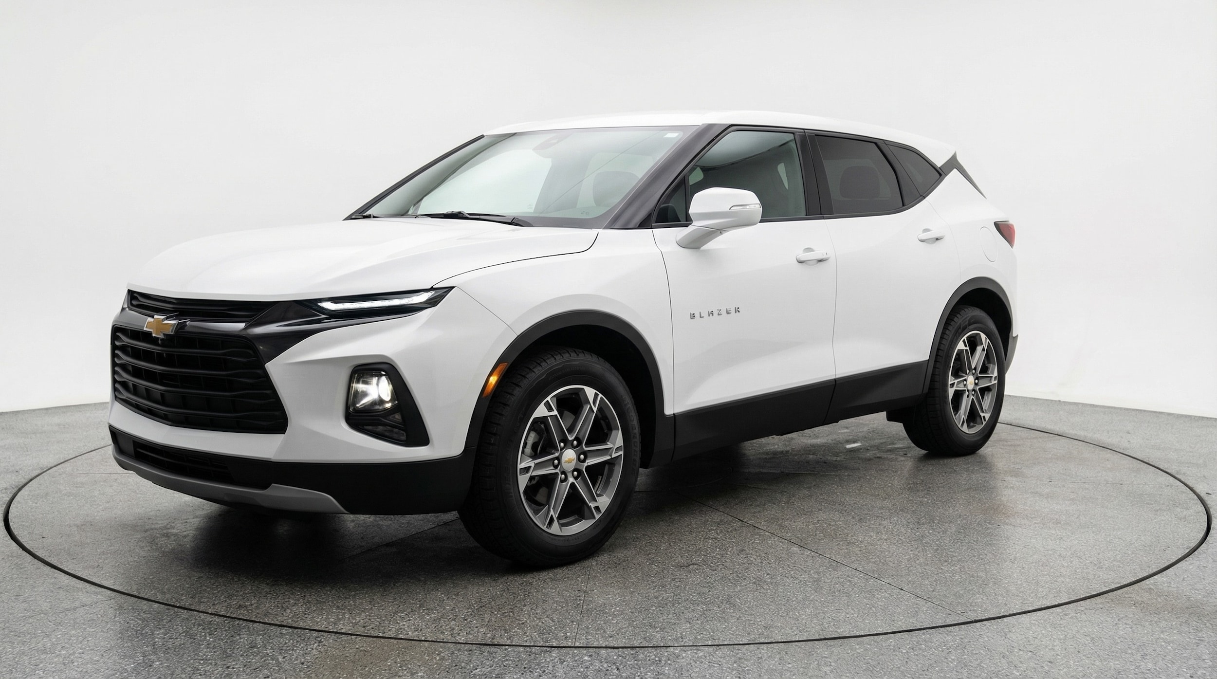 Thumbnail: 2025 Chevrolet Blazer - 3