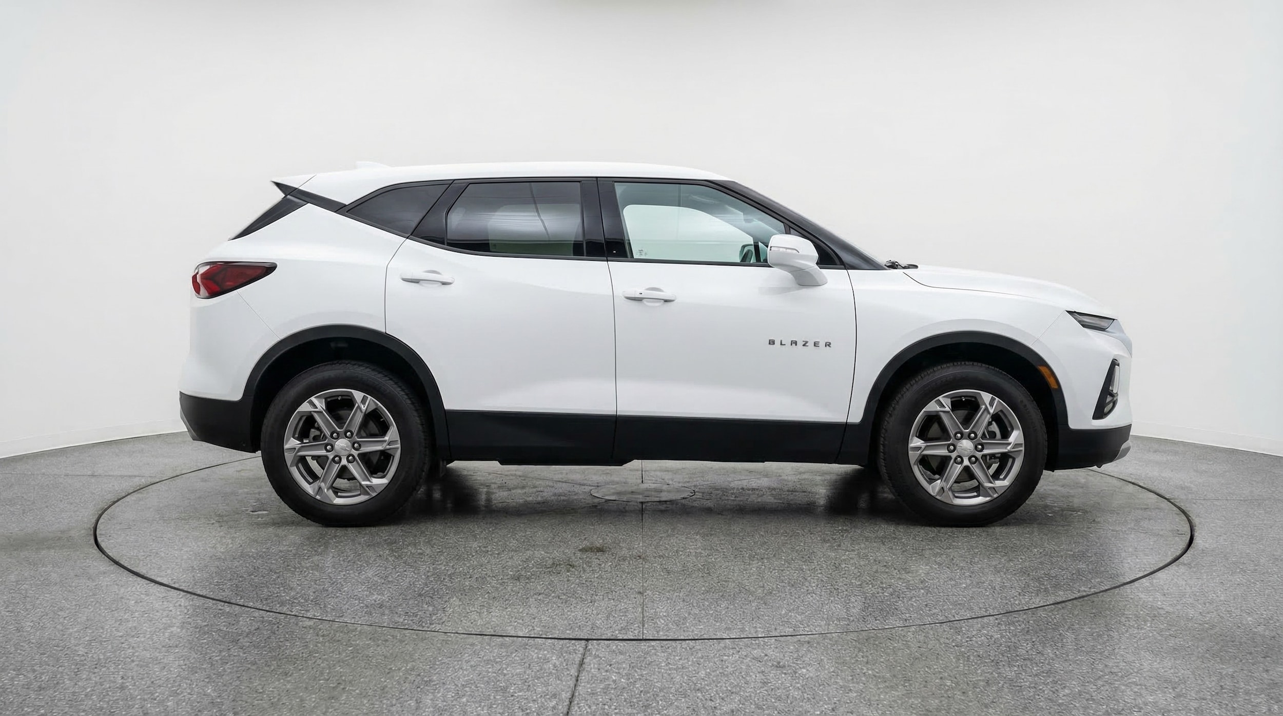 Thumbnail: 2025 Chevrolet Blazer - 8
