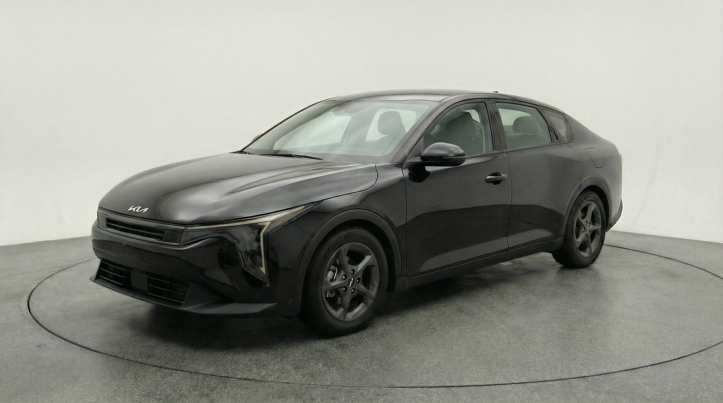 Thumbnail: 2025 Kia K4 - 3