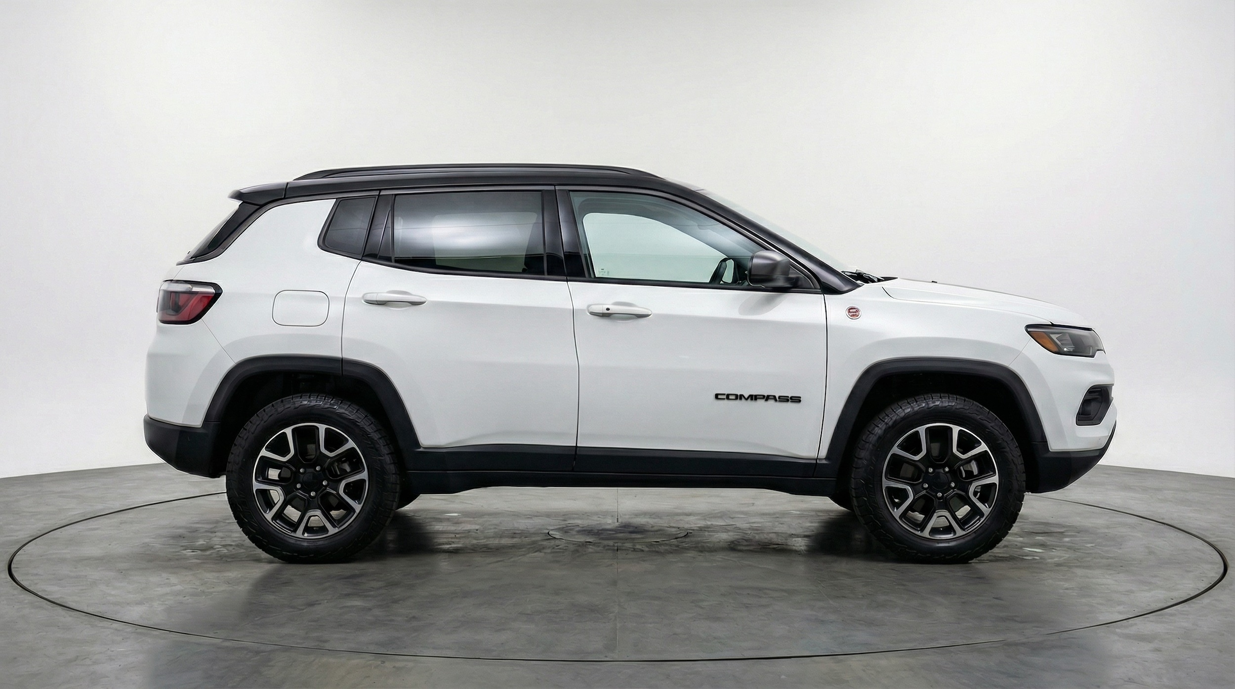 Thumbnail: 2025 Jeep Compass - 8