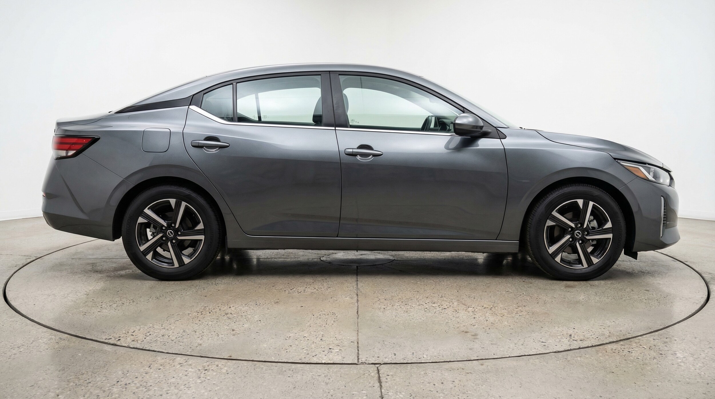 Thumbnail: 2025 Nissan Sentra - 8