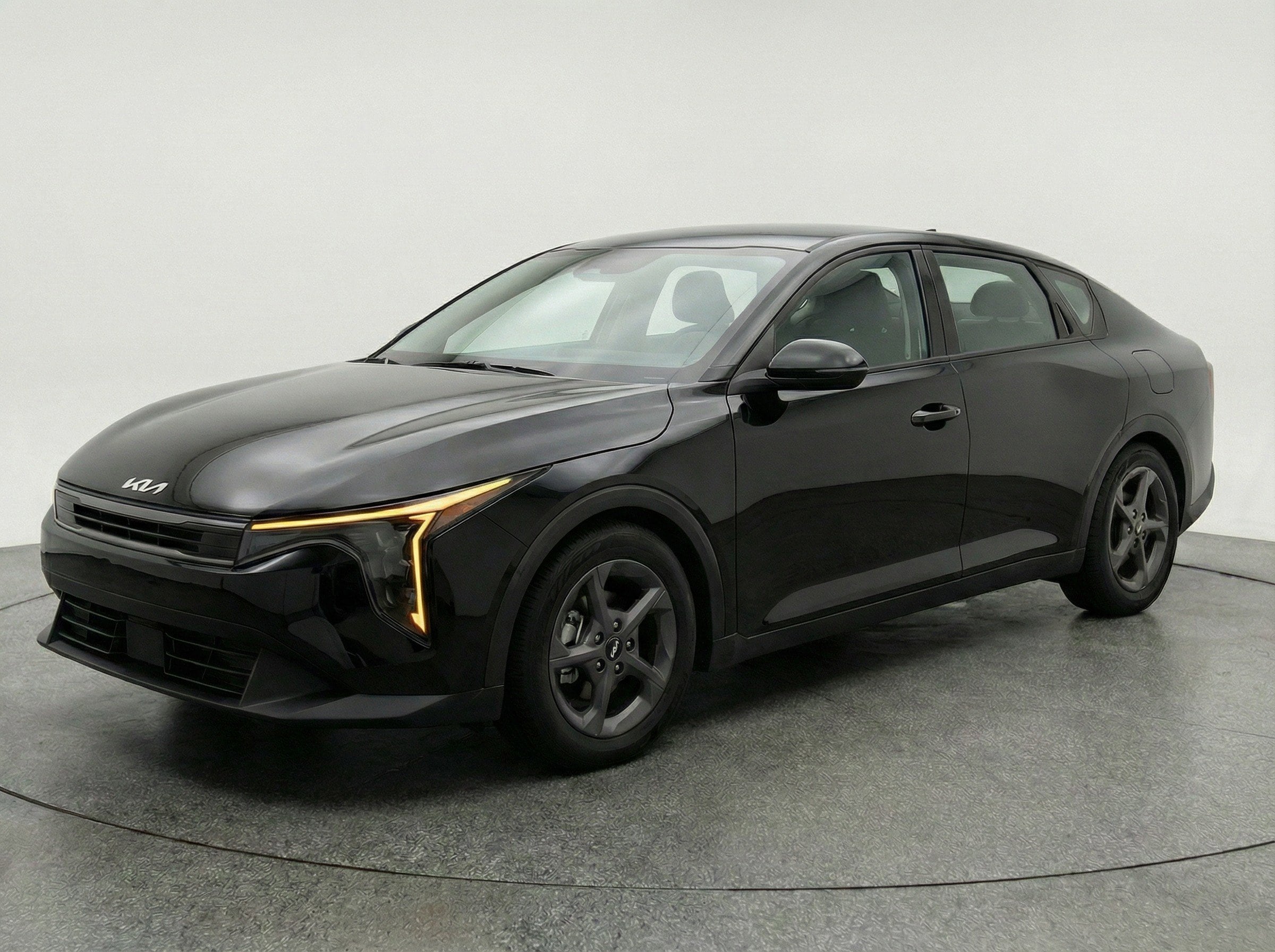 Thumbnail: 2025 Kia K4 - 3