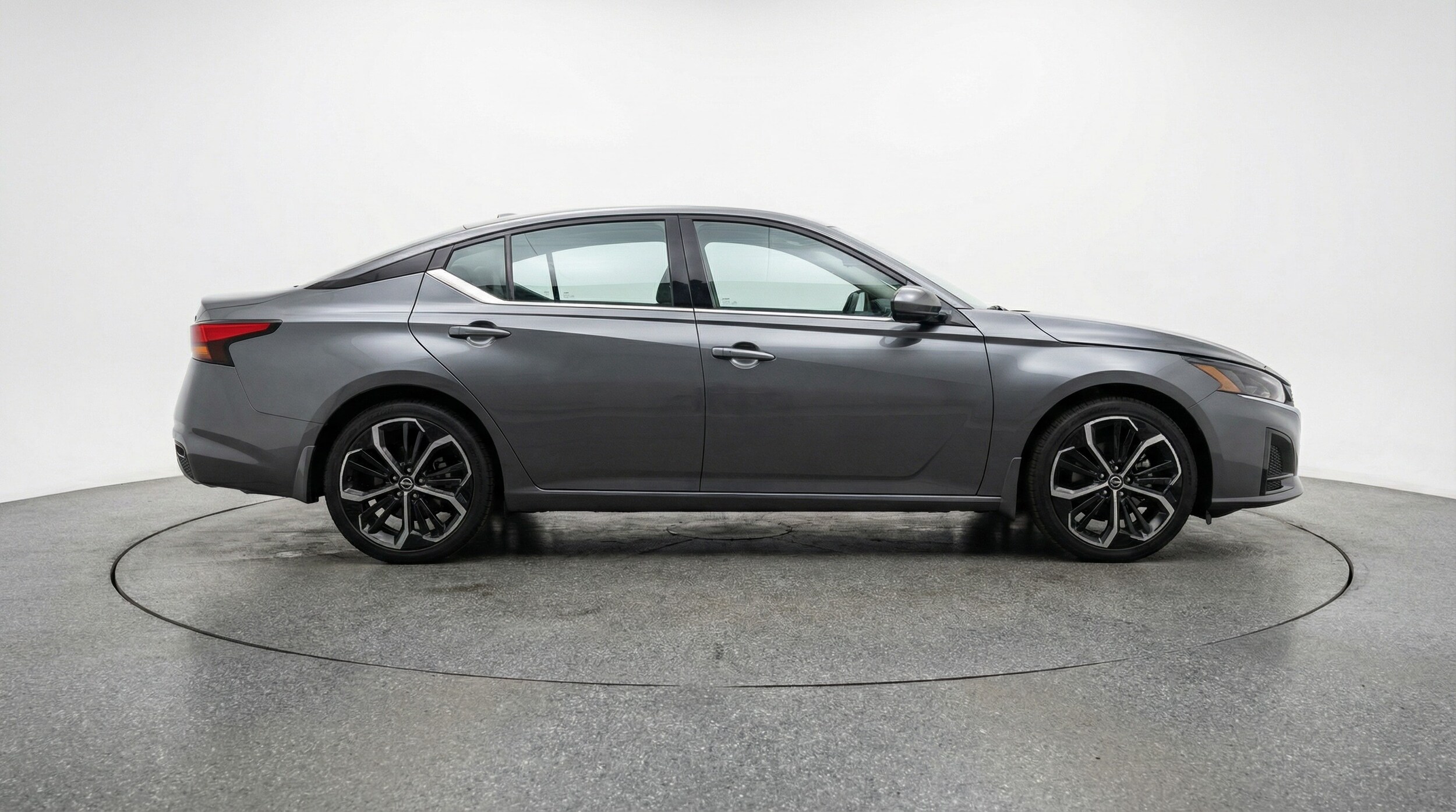 Thumbnail: 2025 Nissan Altima - 8