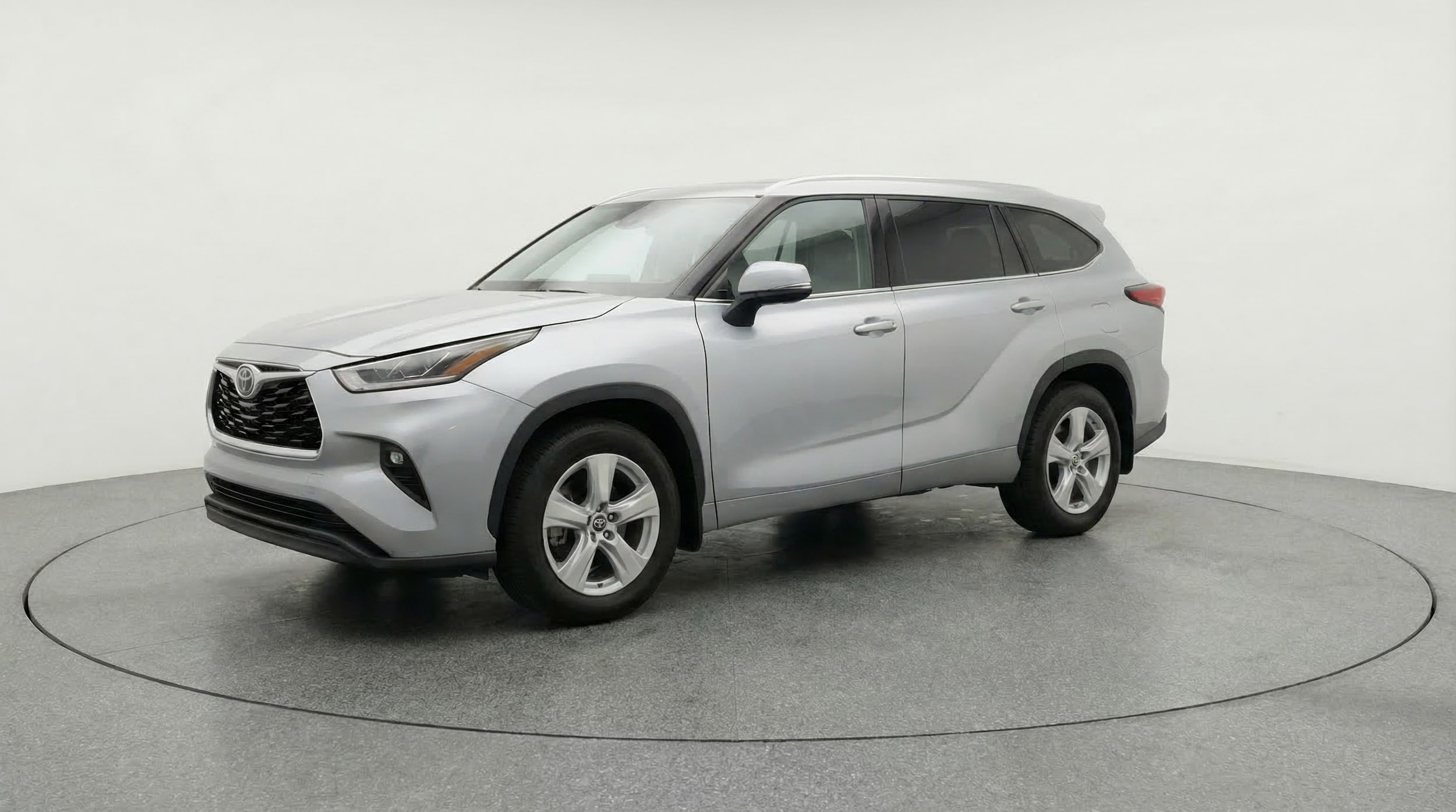 Thumbnail: 2025 Toyota Highlander - 3