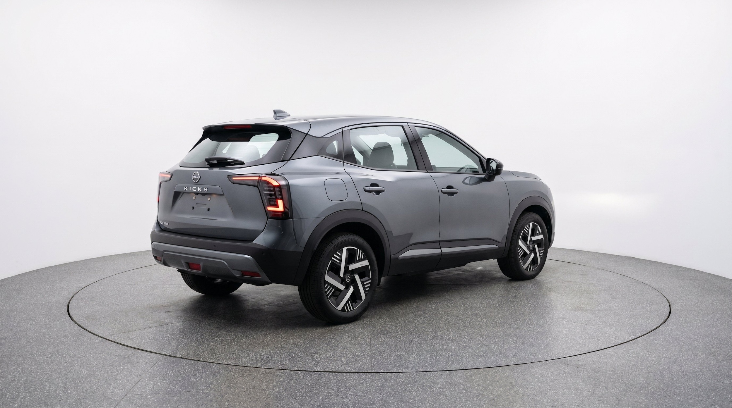 Thumbnail: 2026 Nissan Kicks - 9