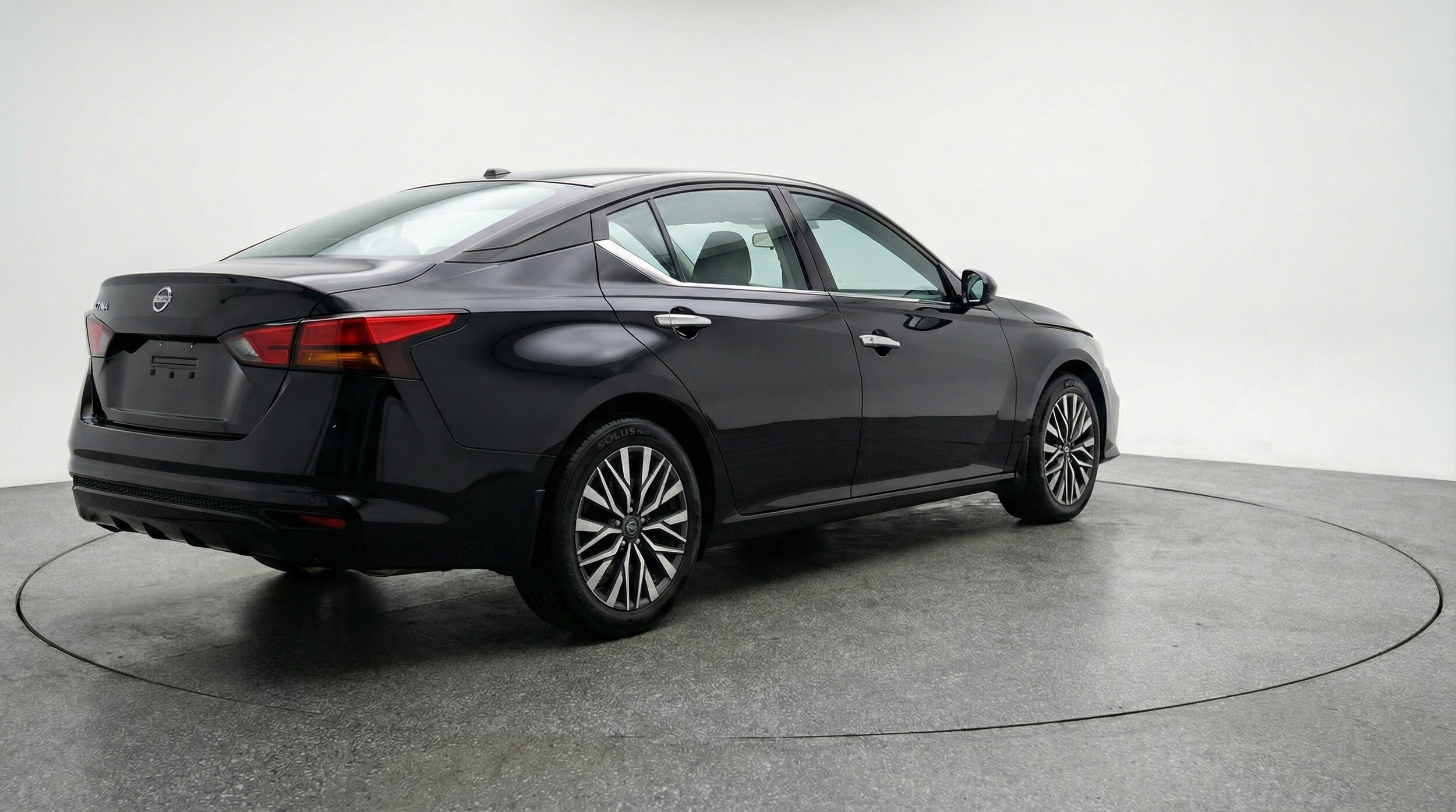 Thumbnail: 2025 Nissan Altima - 7