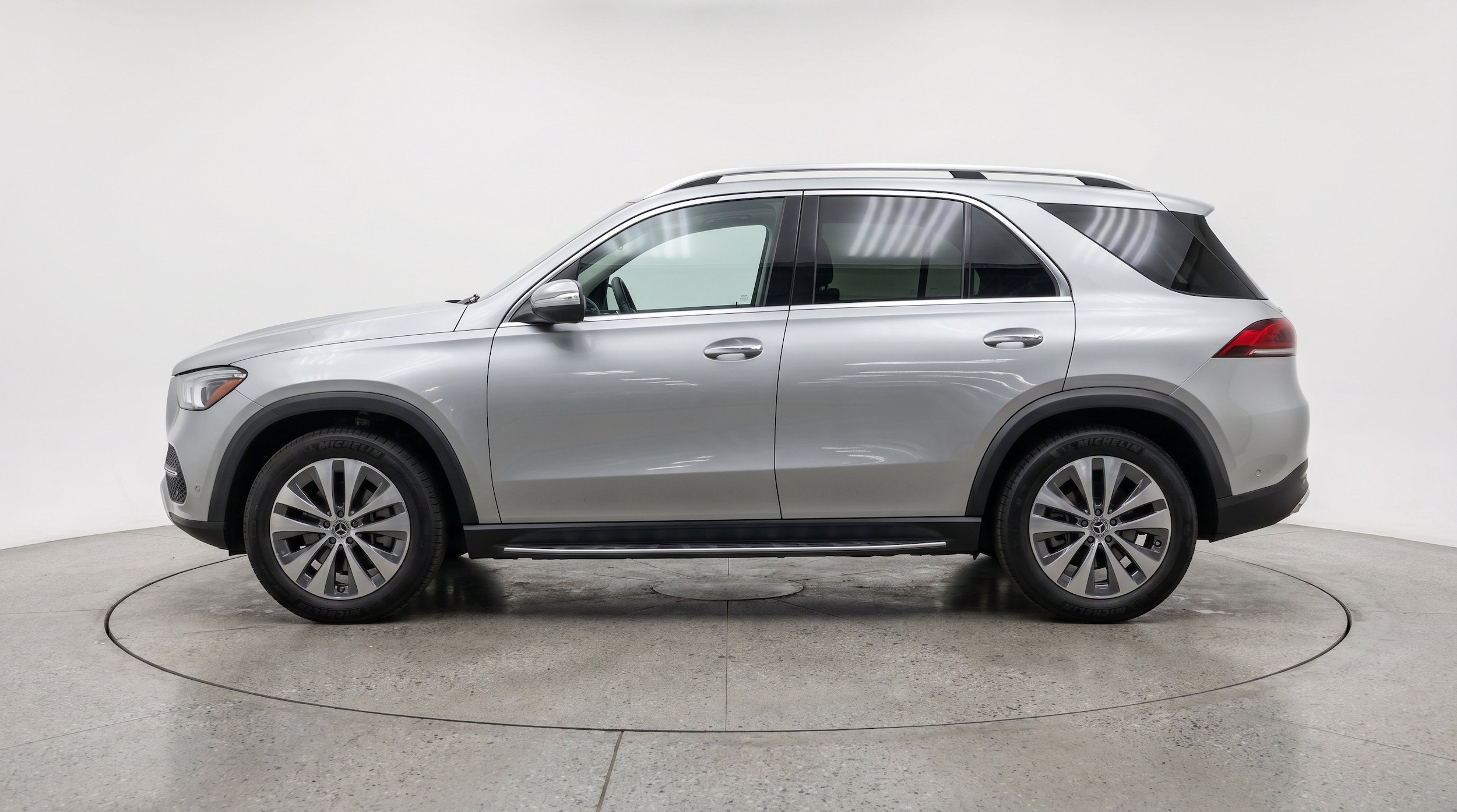Thumbnail: 2026 Mercedes-Benz GLE - 5