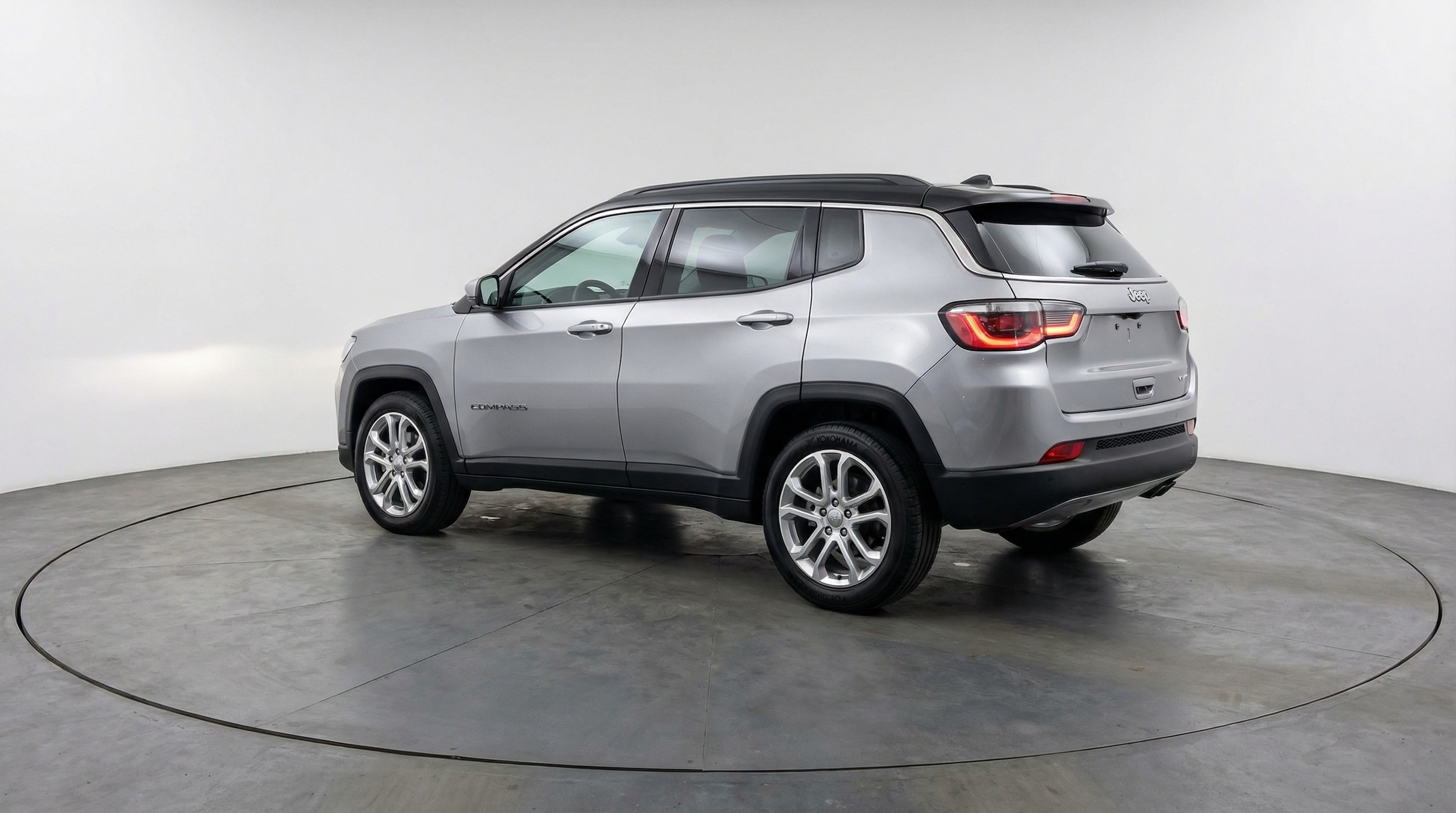 Thumbnail: 2025 Jeep Compass - 5