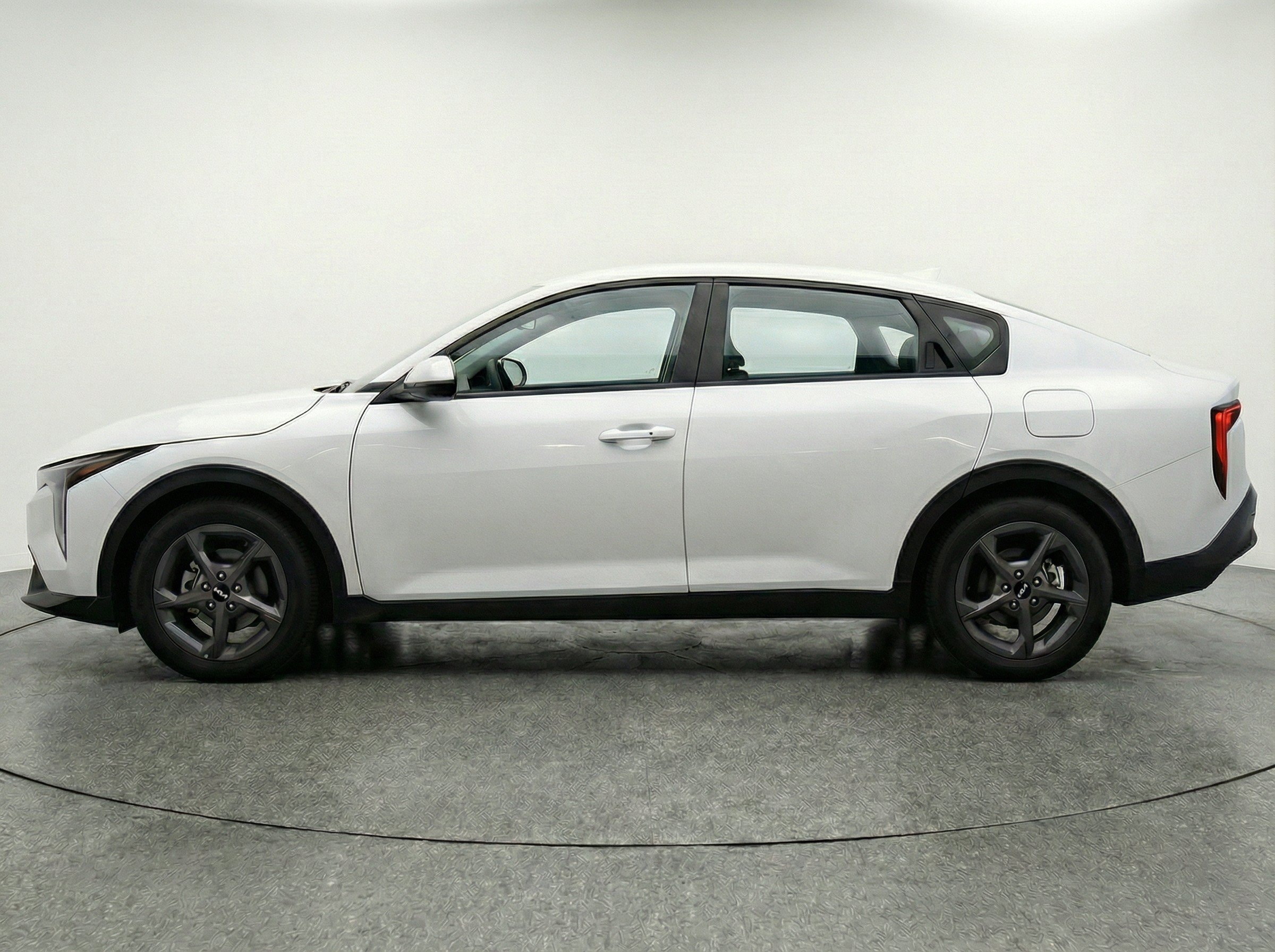 Thumbnail: 2025 Kia K4 - 5