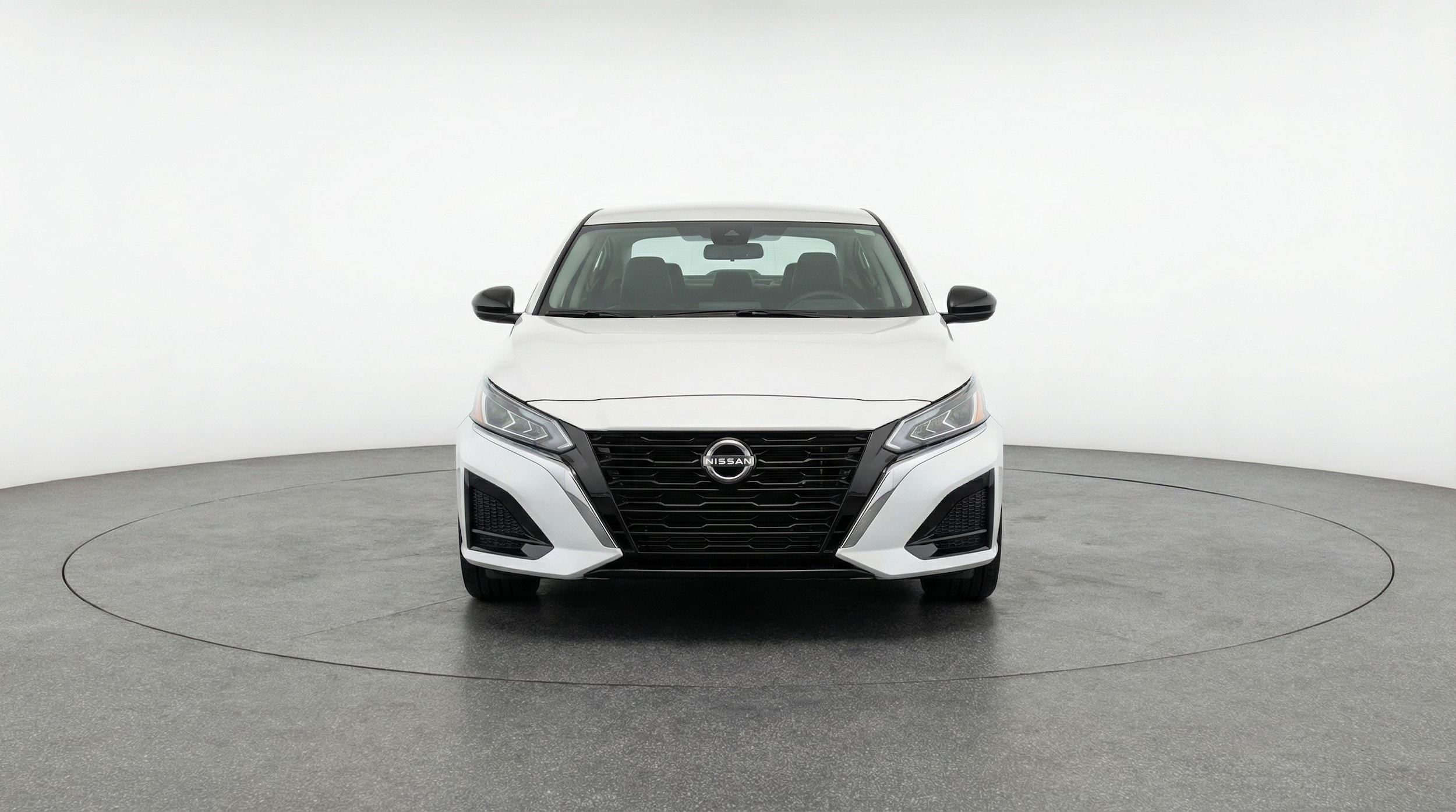 Thumbnail: 2025 Nissan Altima - 2