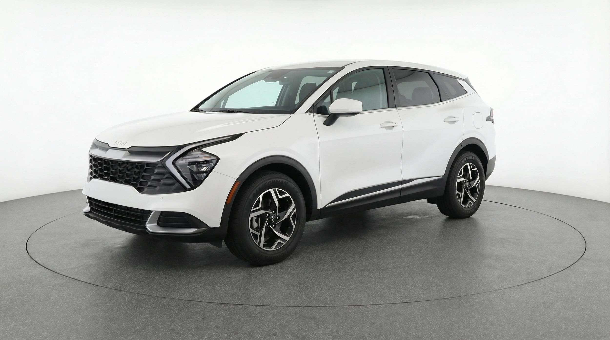 Thumbnail: 2025 Kia Sportage - 3