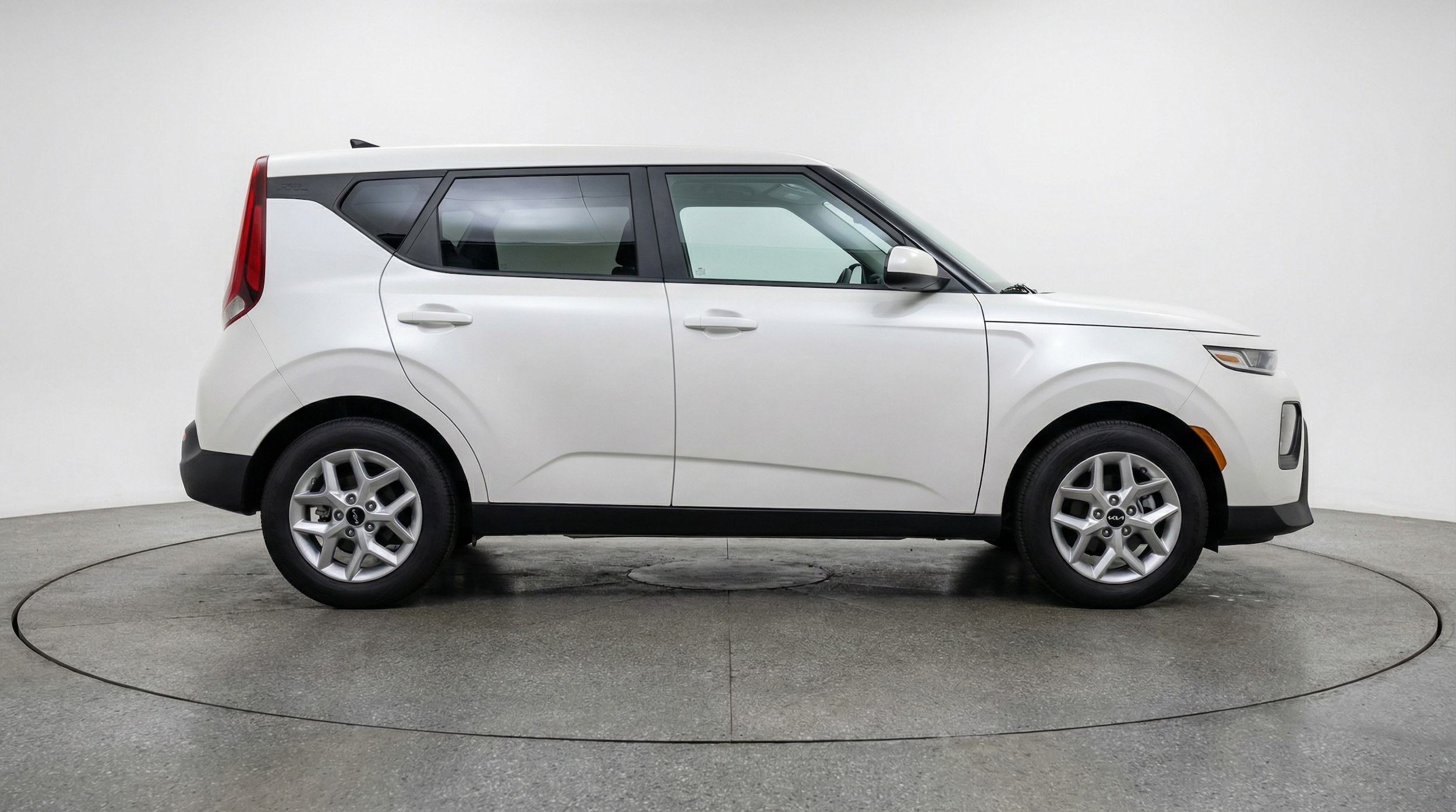 Thumbnail: 2025 Kia Soul - 8