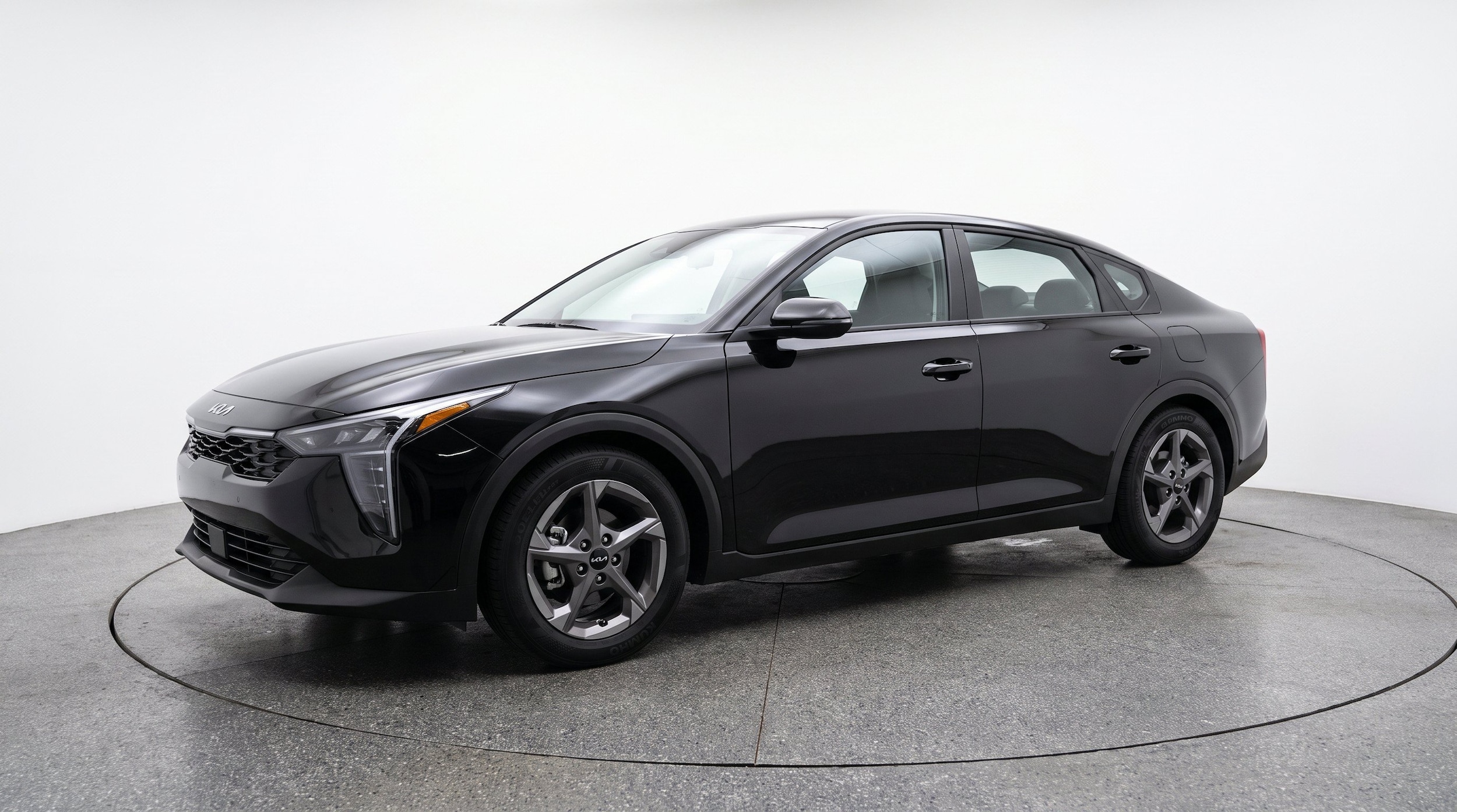 Thumbnail: 2026 Kia K4 - 3