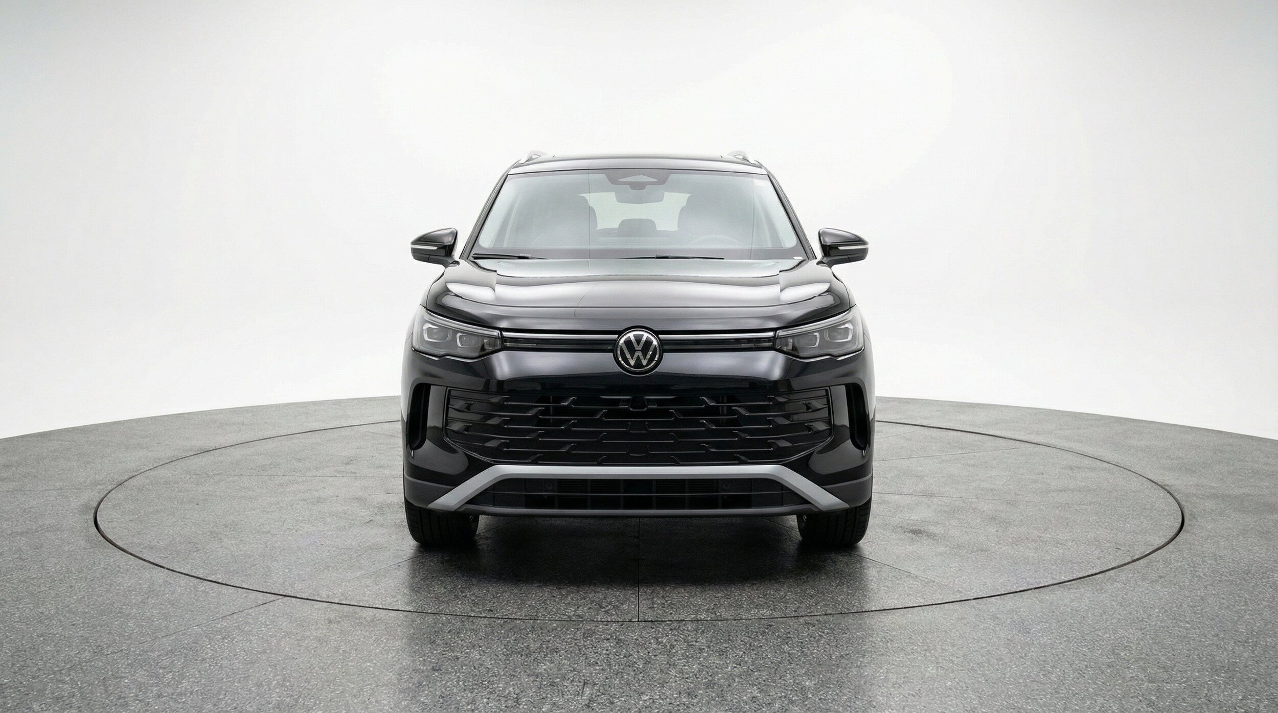 Thumbnail: 2026 Volkswagen Tiguan - 2