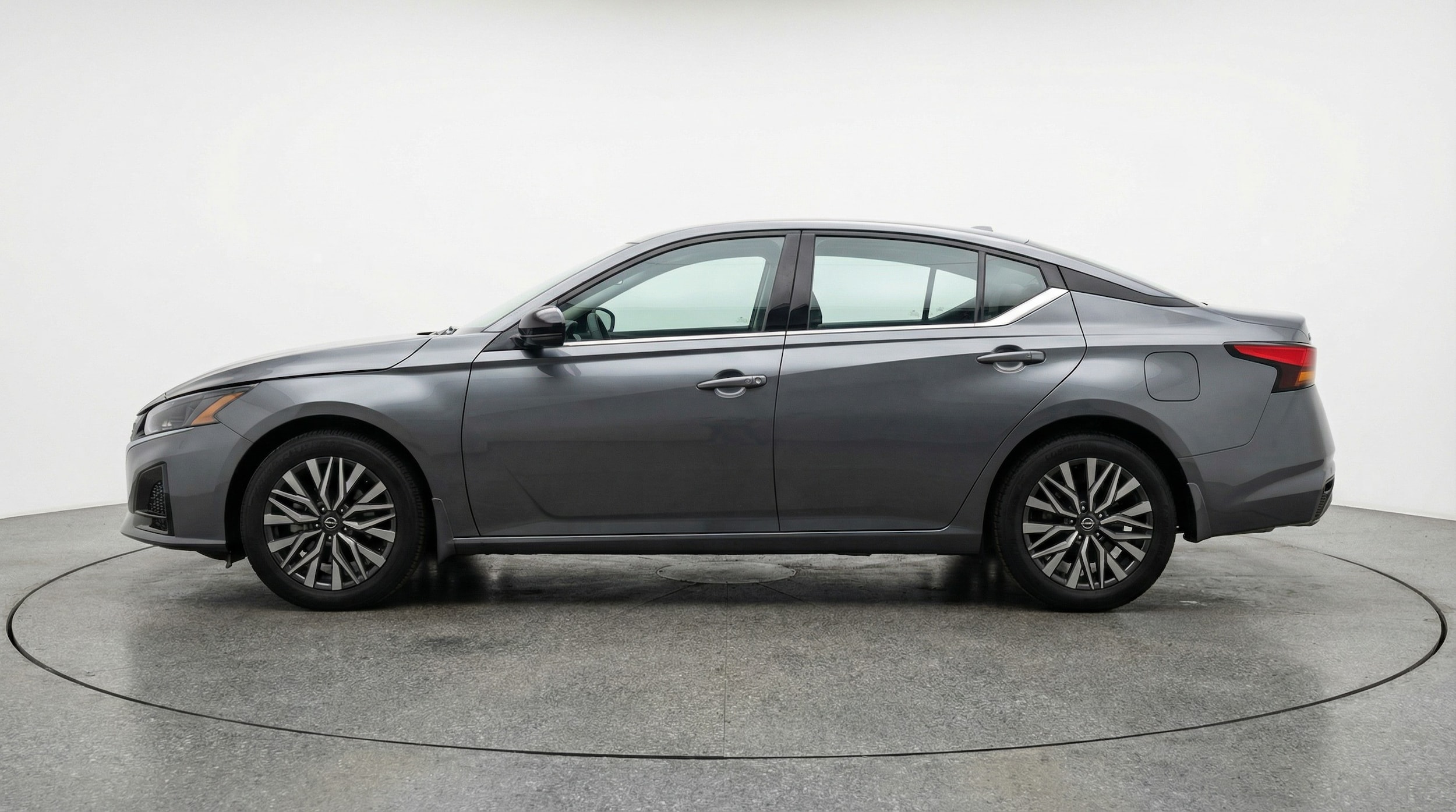 Thumbnail: 2025 Nissan Altima - 4