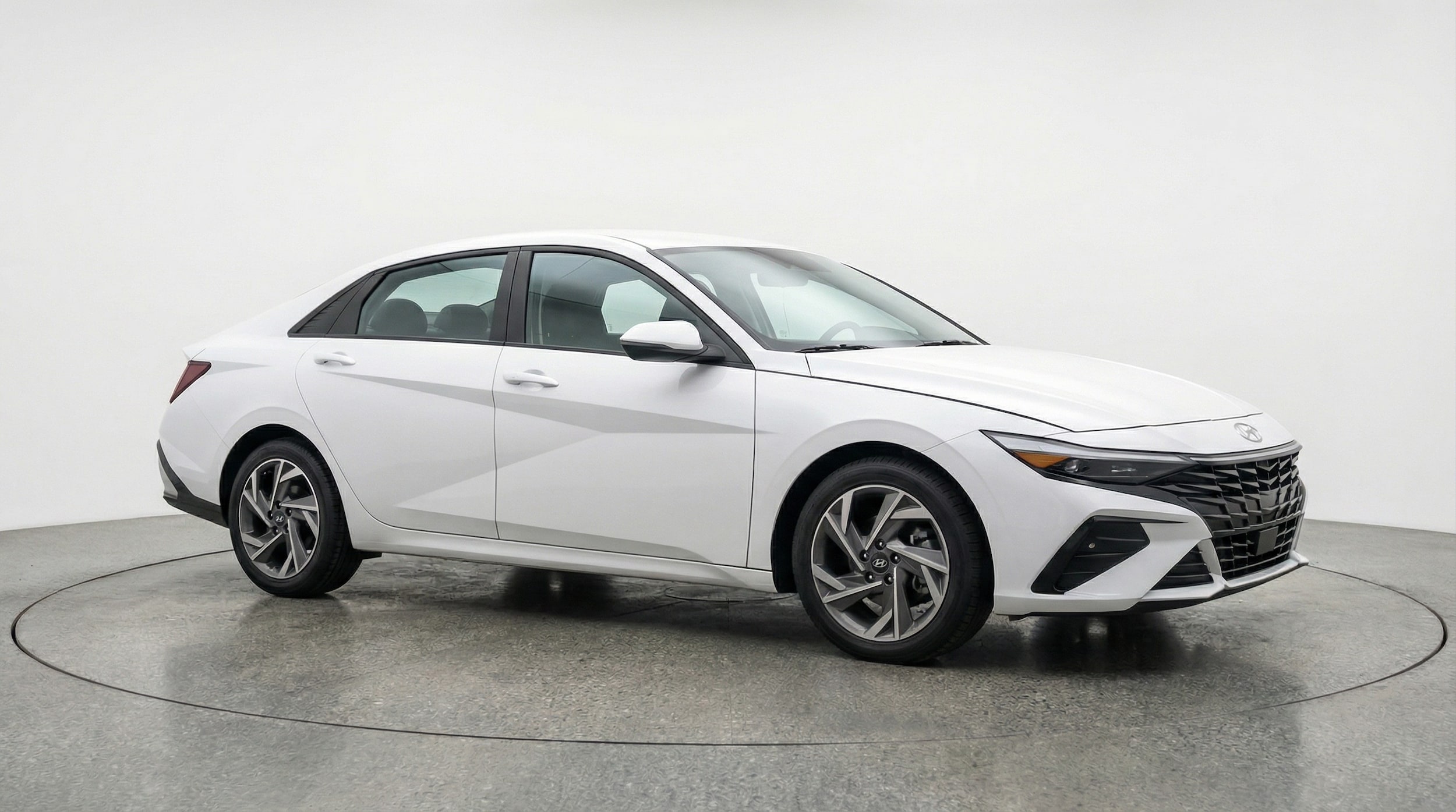 Thumbnail: 2025 Hyundai Elantra - 1