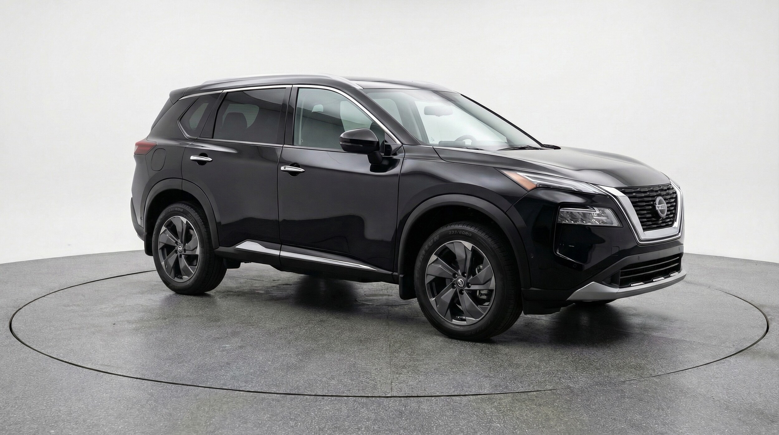 Thumbnail: 2025 Nissan Rogue - 1