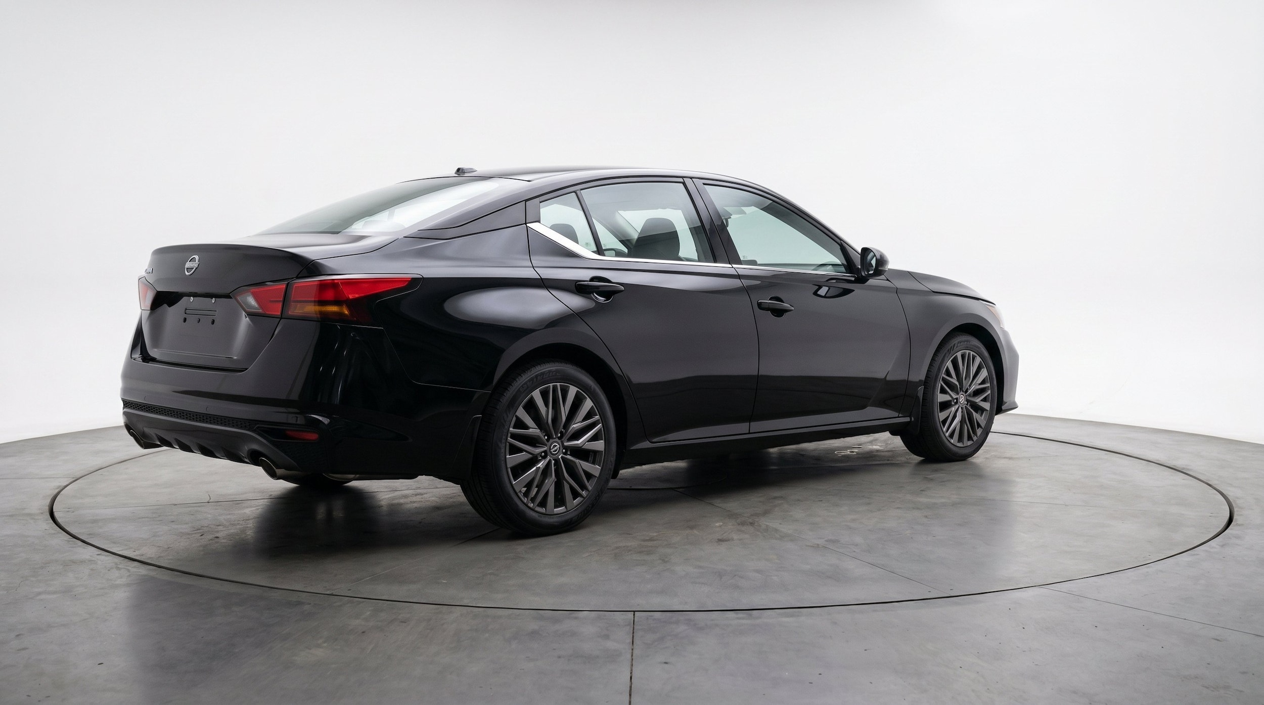 Thumbnail: 2026 Nissan Altima - 9