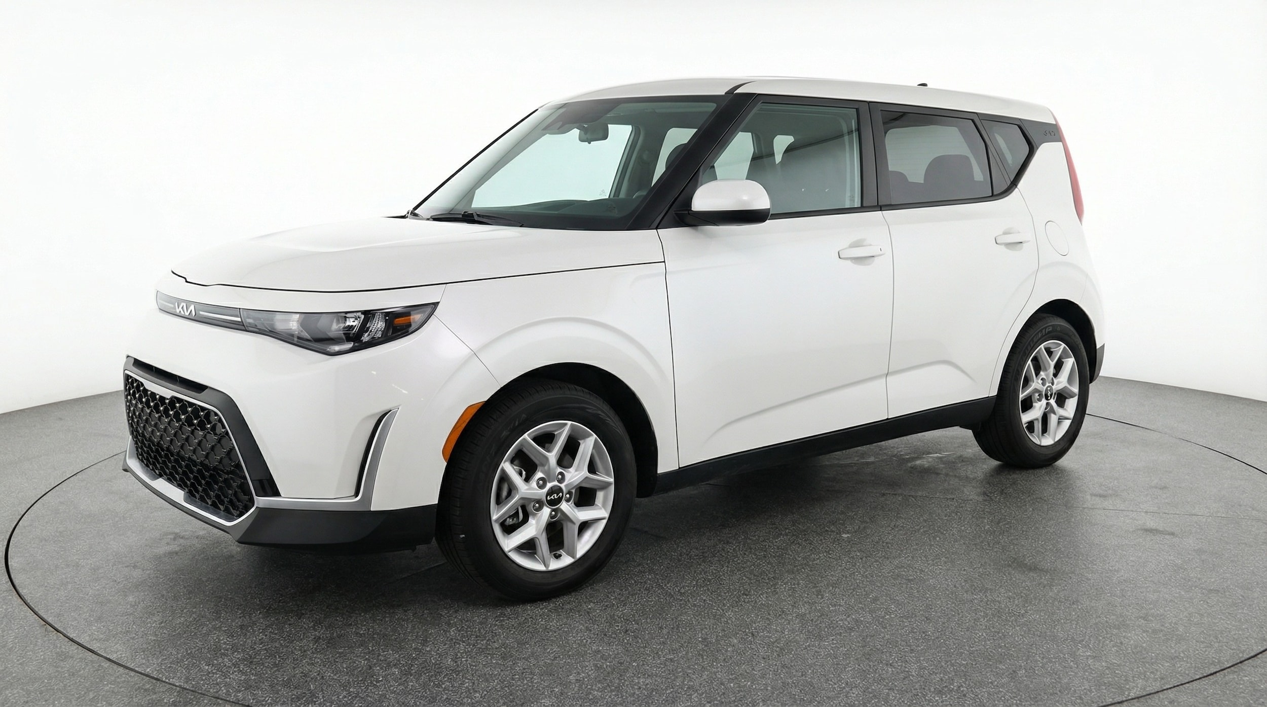 Thumbnail: 2025 Kia Soul - 3