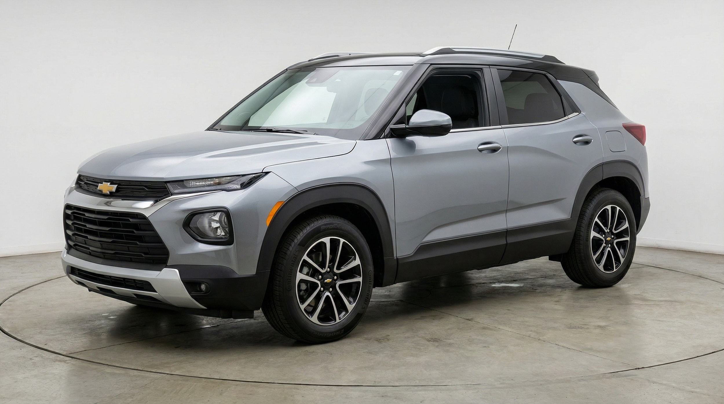 Thumbnail: 2025 Chevrolet TrailBlazer - 3