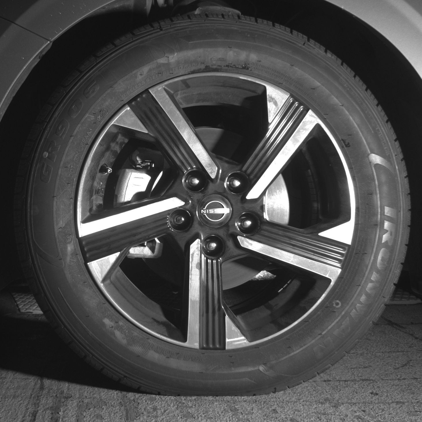 Thumbnail: 2025 Nissan Sentra - 9