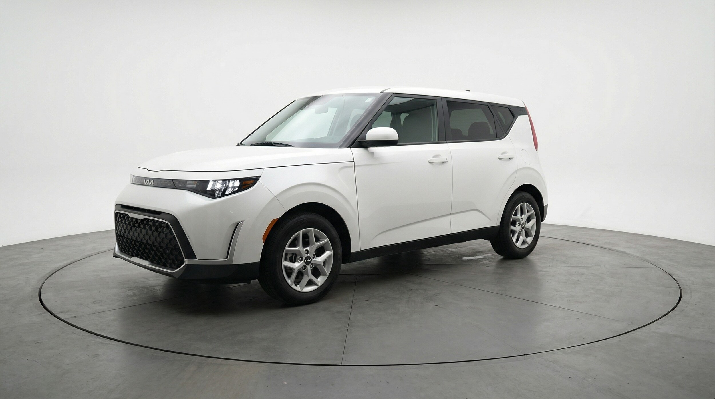 Thumbnail: 2025 Kia Soul - 3